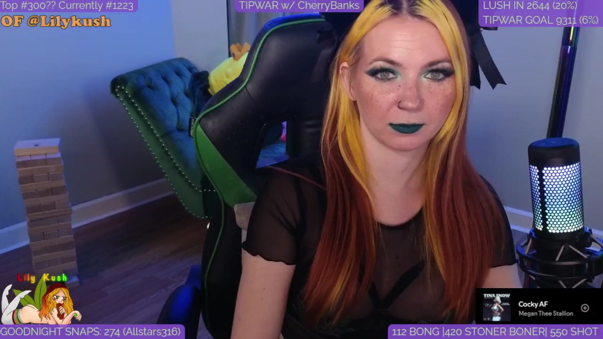 Gallery image thumbnail from LilyKush's myfreecams stream on, 03/28/2025, 04:36 image 13 of 20