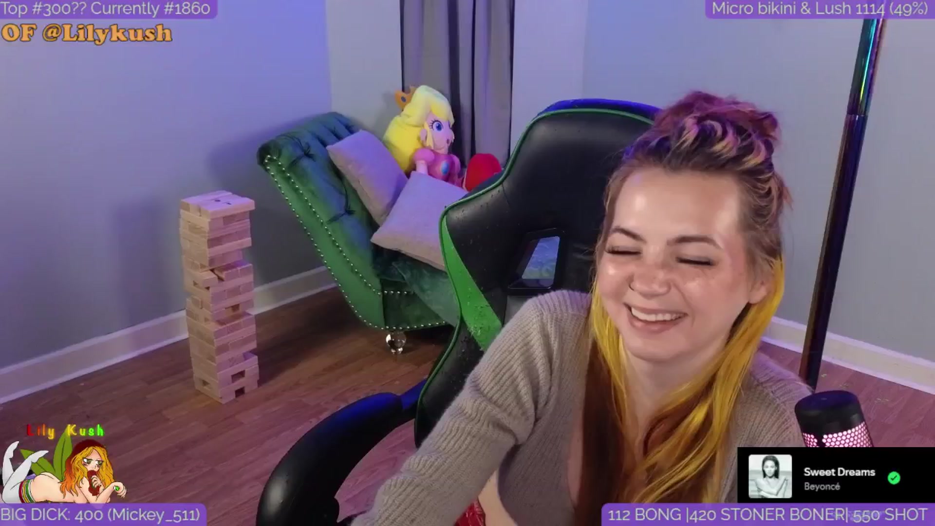 Gallery image thumbnail from LilyKush's myfreecams stream on, 04/22/2025, 04:54 image 17 of 20