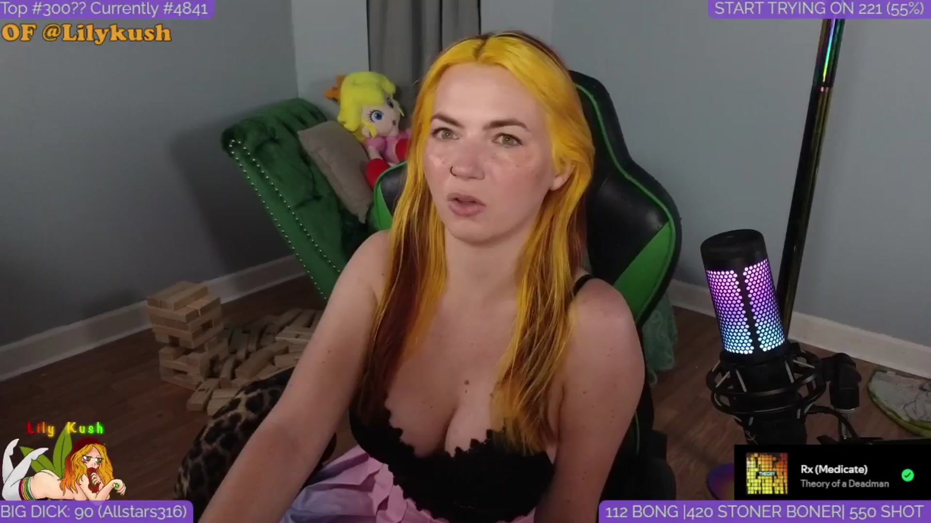 Gallery image thumbnail from LilyKush's myfreecams stream on, 05/06/2025, 04:55 image 3 of 20
