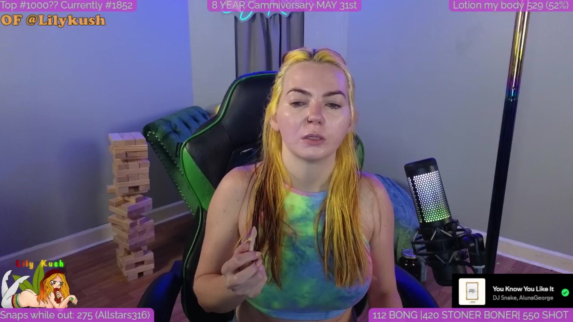 Gallery image thumbnail from LilyKush's myfreecams stream on, 05/17/2025, 21:25 image 5 of 20
