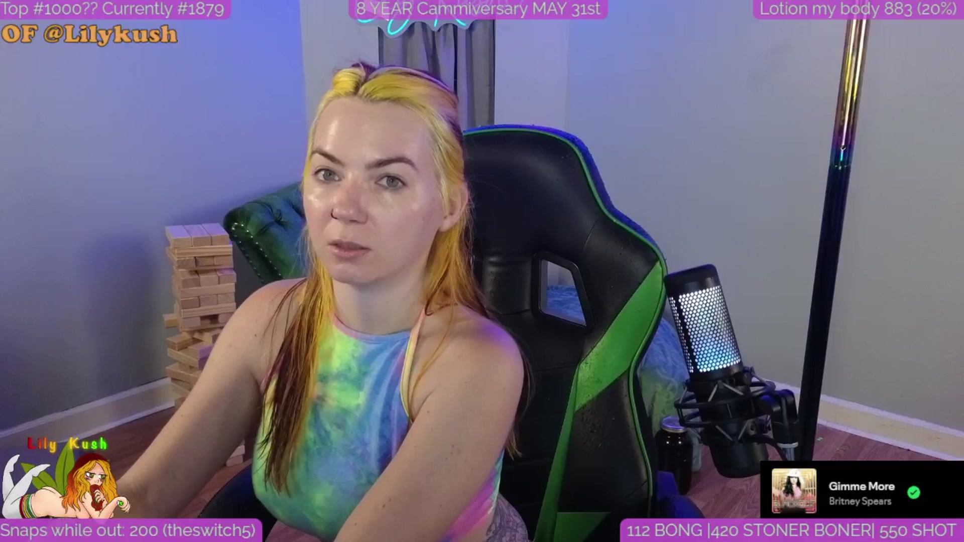 Gallery image thumbnail from LilyKush's myfreecams stream on, 05/17/2025, 21:25 image 3 of 20