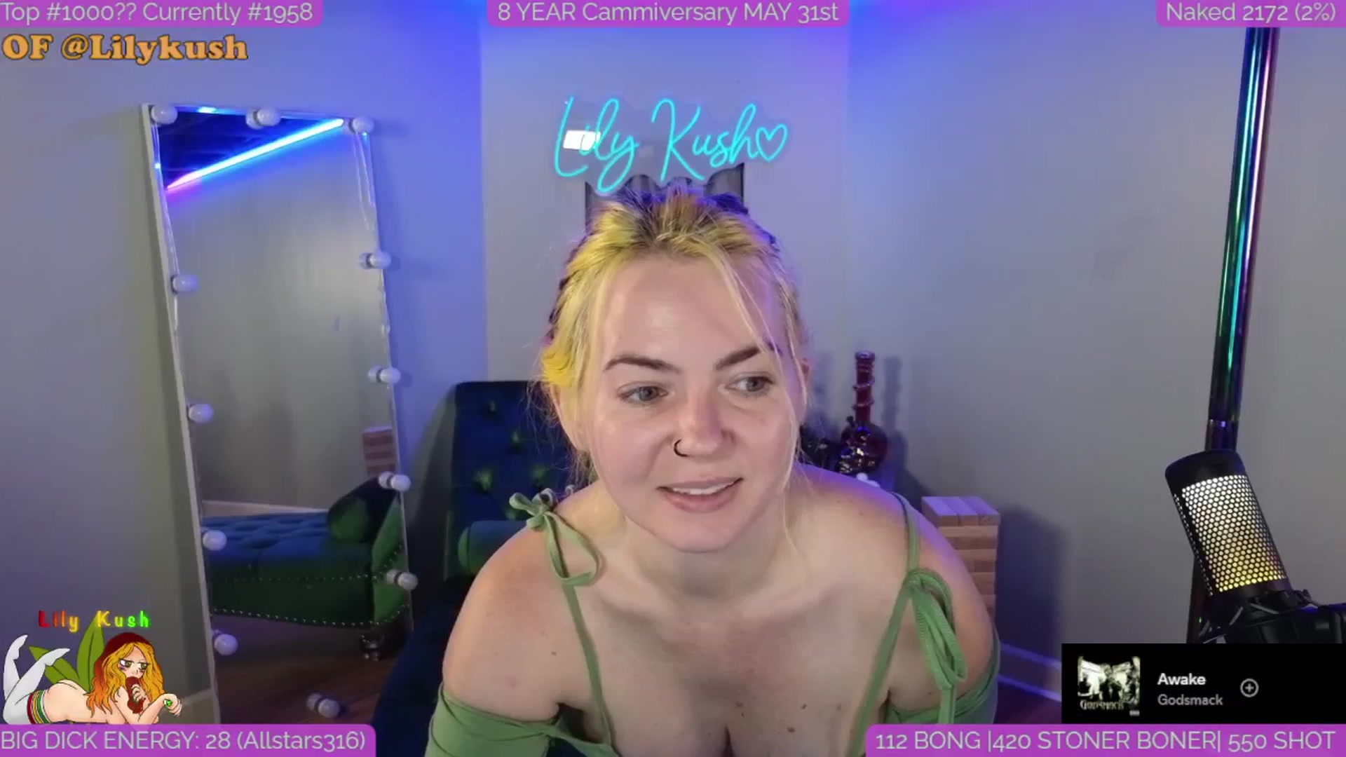 Gallery image thumbnail from LilyKush's myfreecams stream on, 05/21/2025, 19:48 image 17 of 20