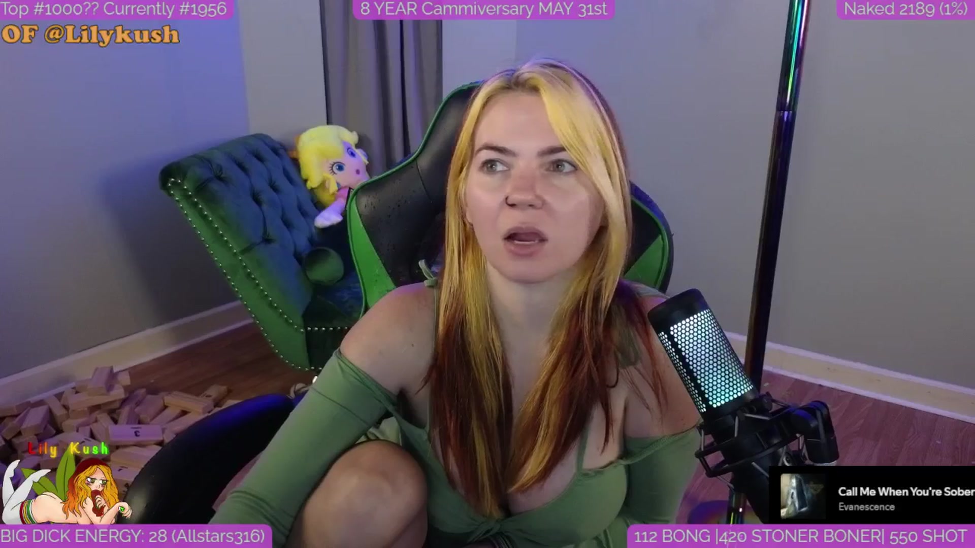 Gallery image thumbnail from LilyKush's myfreecams stream on, 05/21/2025, 19:48 image 6 of 20