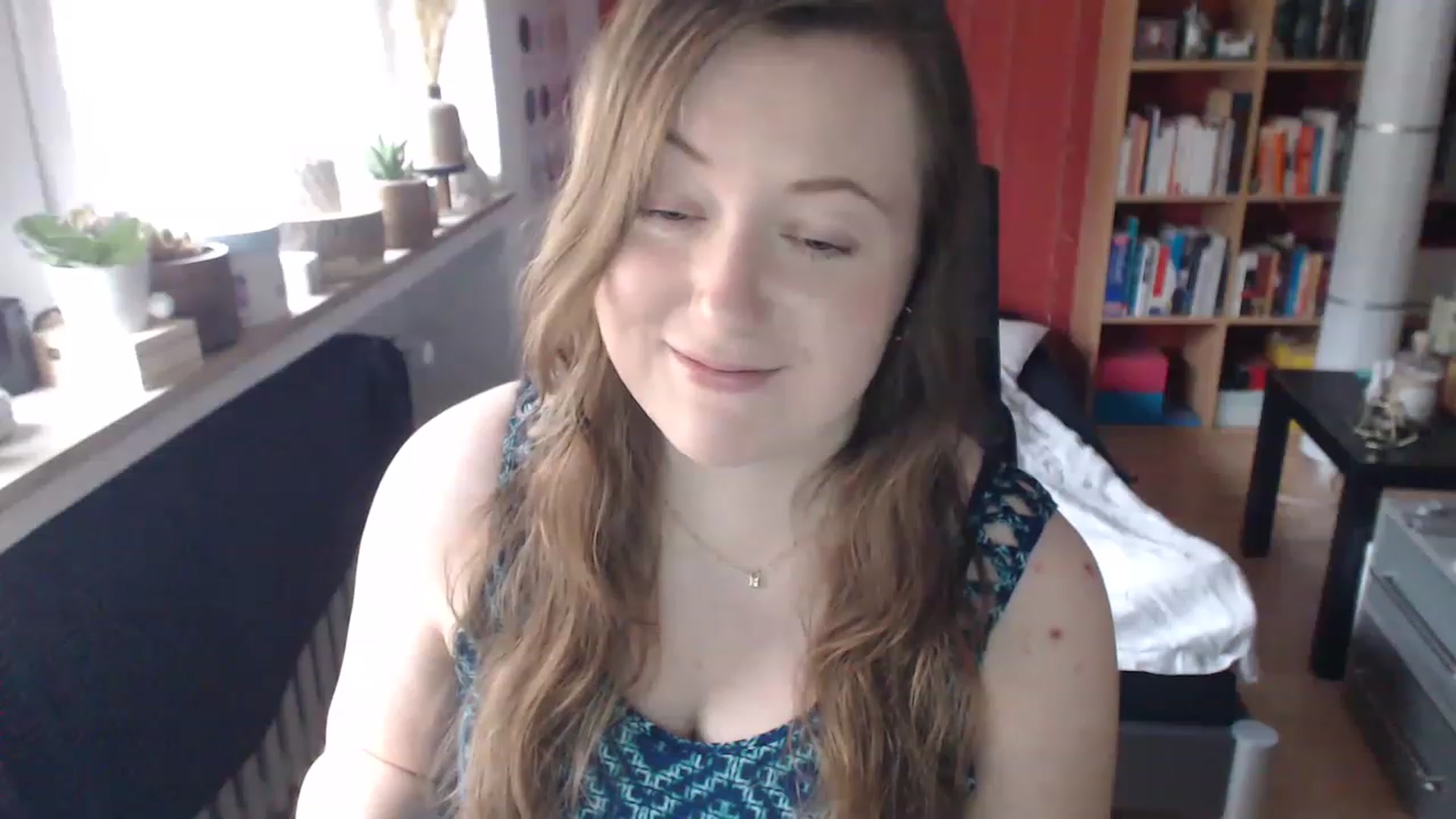 Gallery image thumbnail from LilyMarie's myfreecams stream on, 12/11/2022, 14:38 image 8 of 20