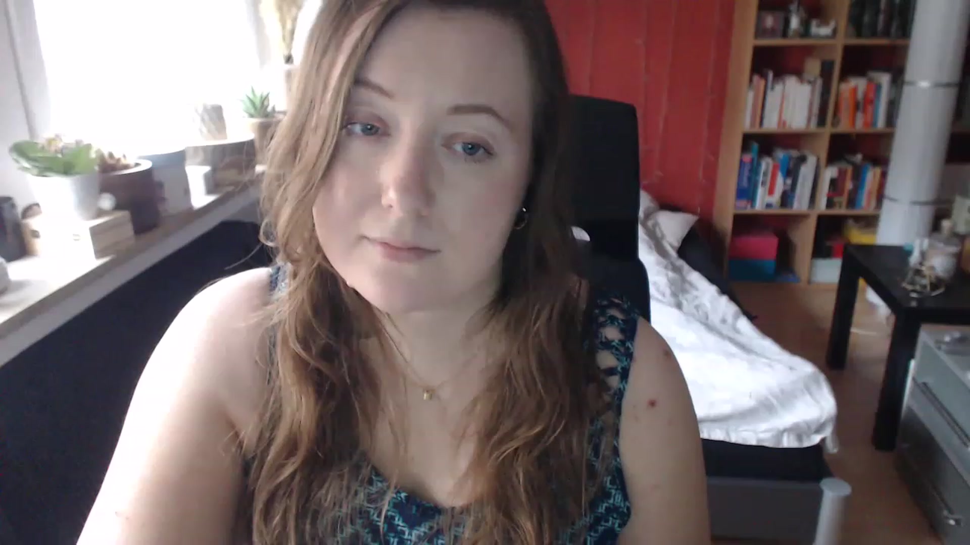 Gallery image thumbnail from LilyMarie's myfreecams stream on, 12/11/2022, 14:38 image 10 of 20