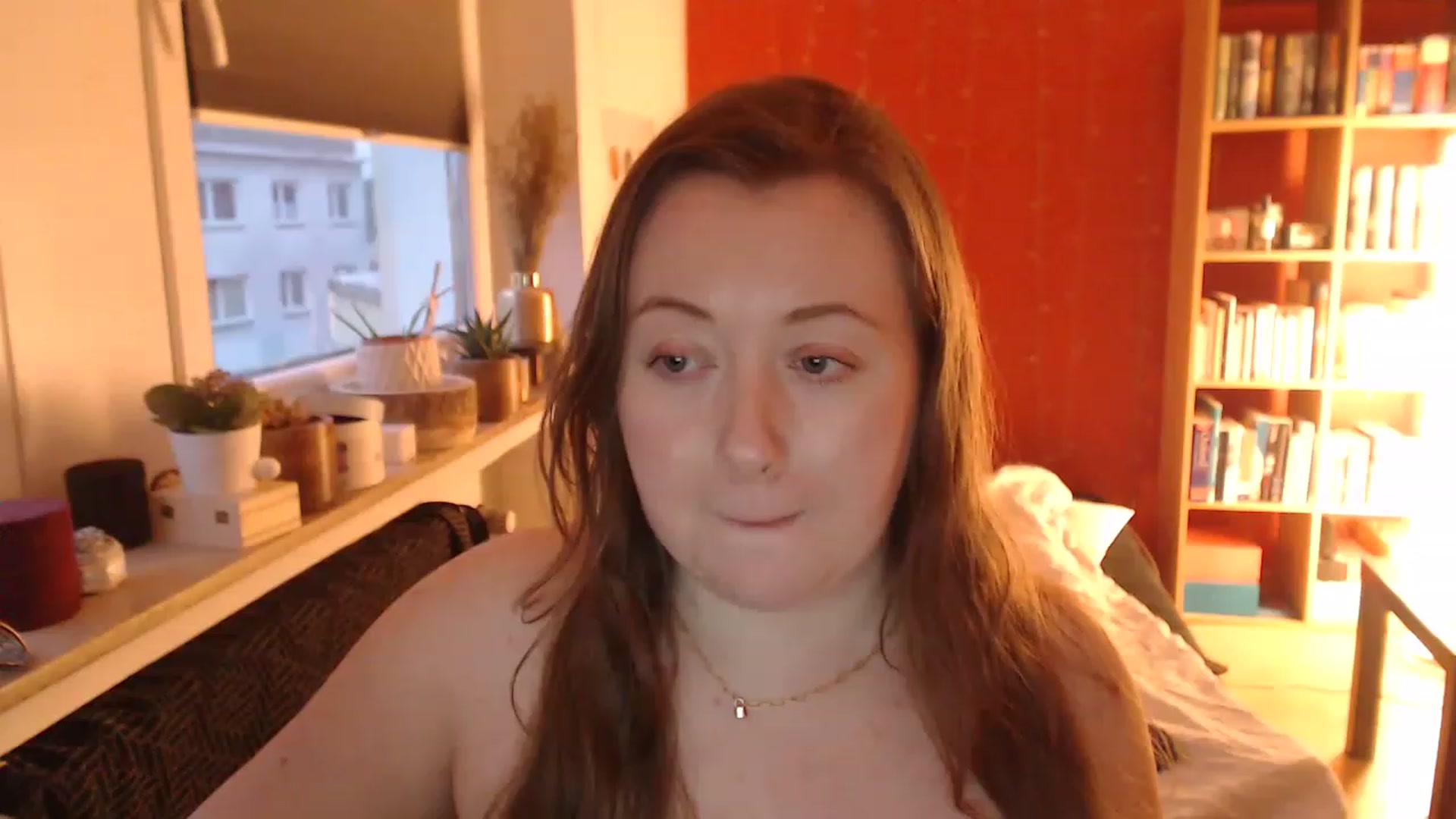 Gallery image thumbnail from LilyMarie's myfreecams stream on, 12/11/2022, 17:26 image 6 of 20
