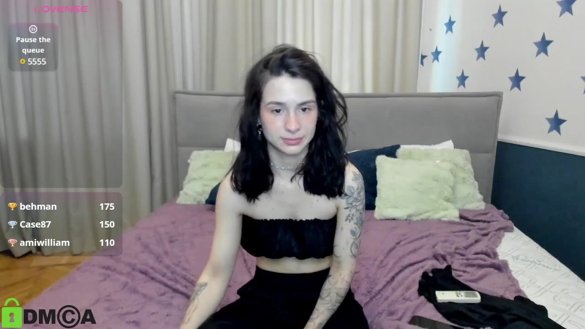 Gallery image thumbnail from LilyPoly's myfreecams stream on, 06/25/2025, 15:17 image 18 of 20