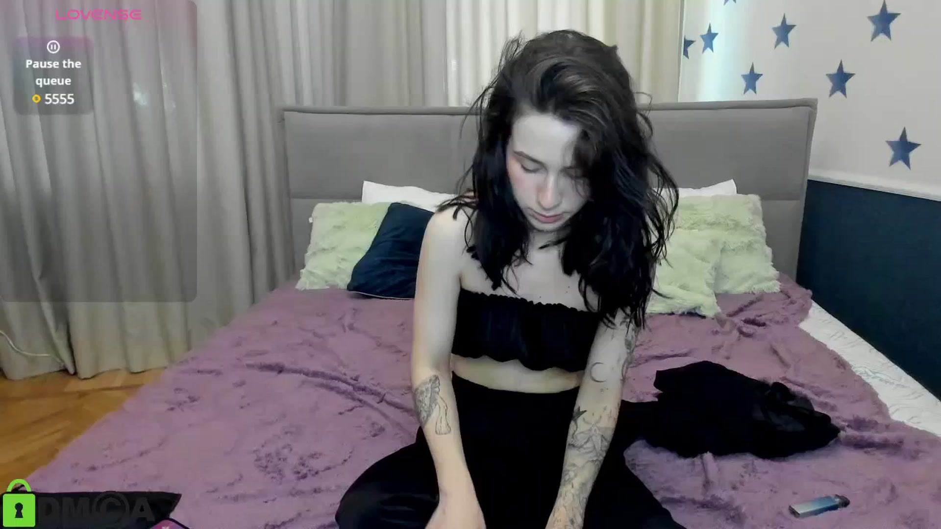 Gallery image thumbnail from LilyPoly's myfreecams stream on, 06/25/2025, 15:17 image 1 of 20