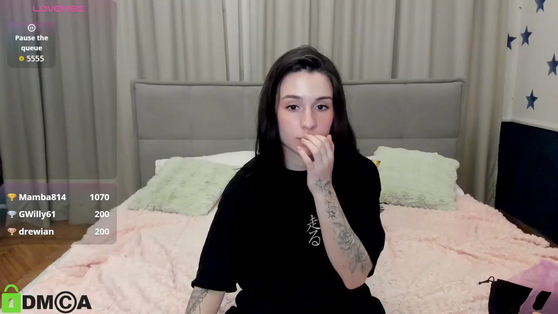 Gallery image thumbnail from LilyPoly's myfreecams stream on, 09/15/2025, 18:37 image 11 of 20