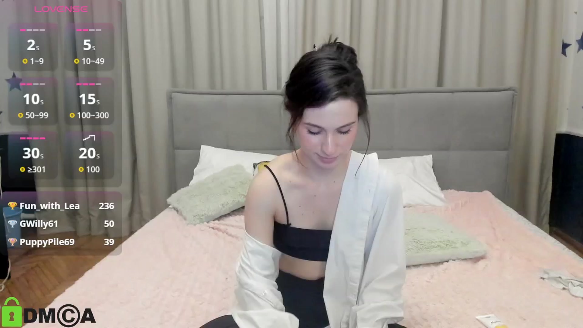 Gallery image thumbnail from LilyPoly's myfreecams stream on, 09/23/2025, 17:40 image 11 of 20
