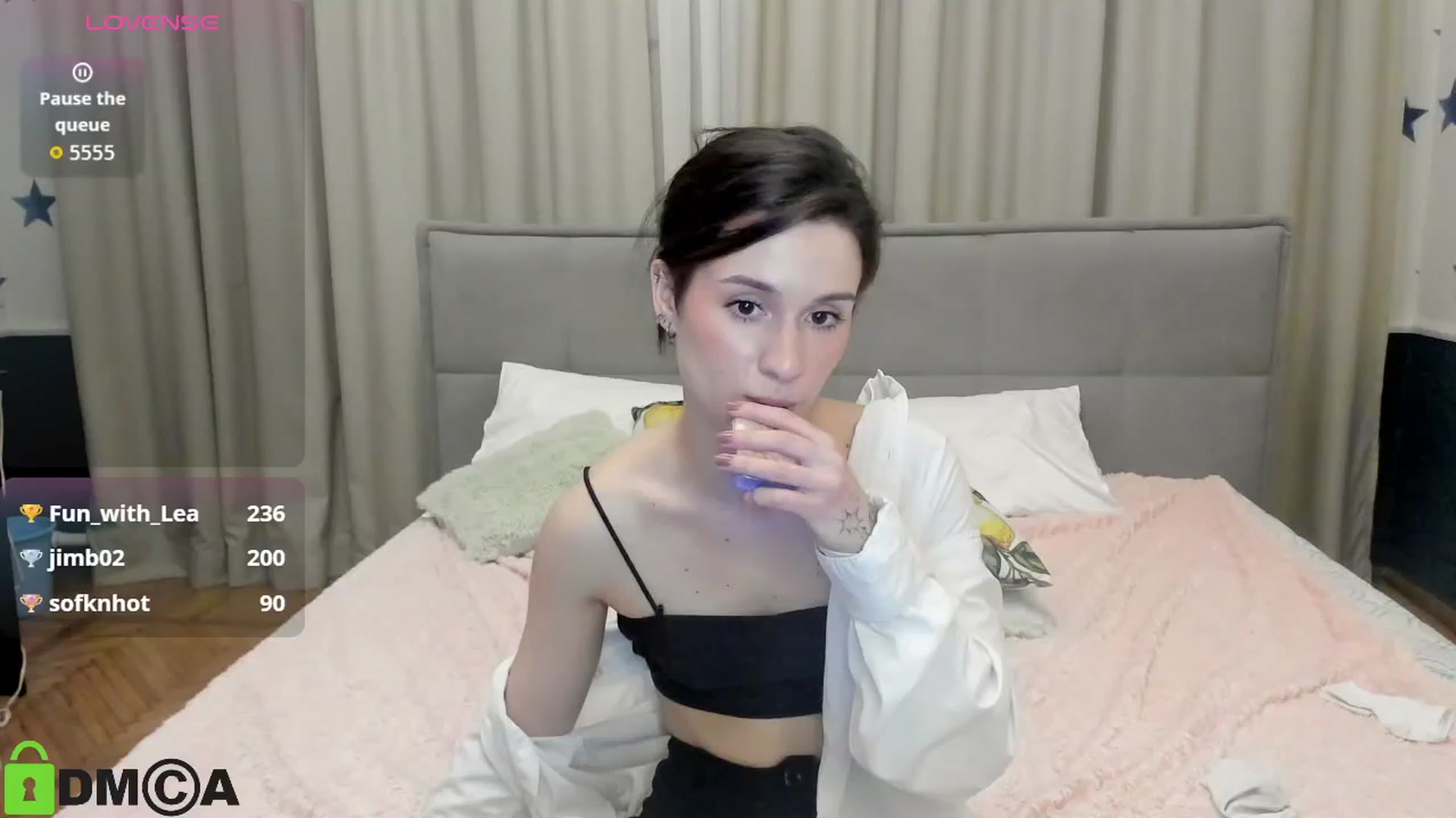 Gallery image thumbnail from LilyPoly's myfreecams stream on, 09/23/2025, 19:00 image 13 of 20
