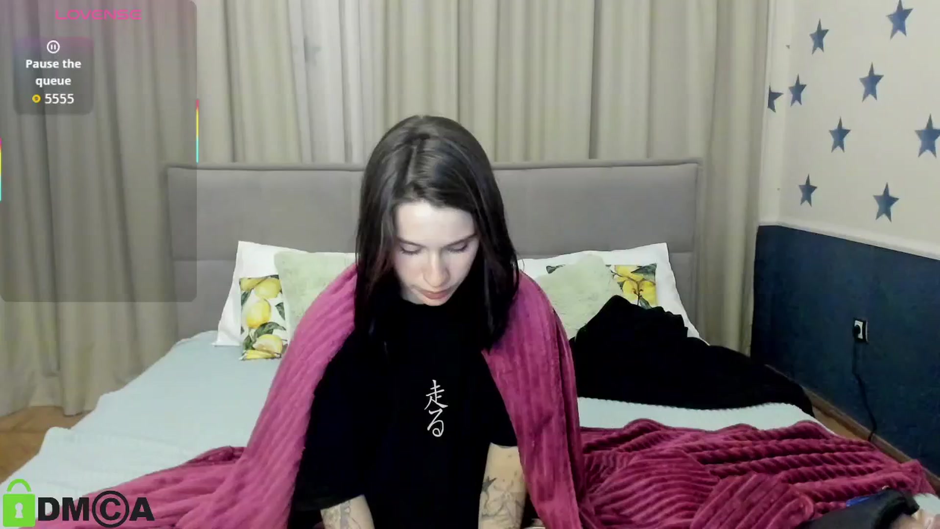 Gallery image thumbnail from LilyPoly's myfreecams stream on, 09/28/2025, 20:40 image 12 of 20