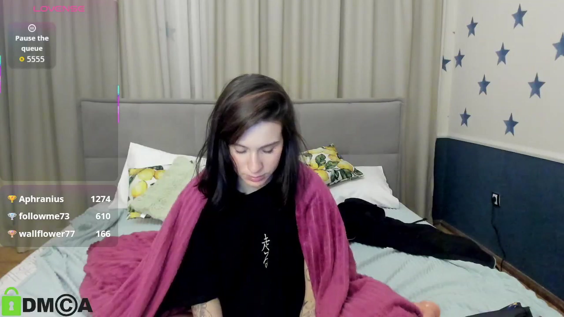 Gallery image thumbnail from LilyPoly's myfreecams stream on, 09/28/2025, 22:33 image 16 of 20
