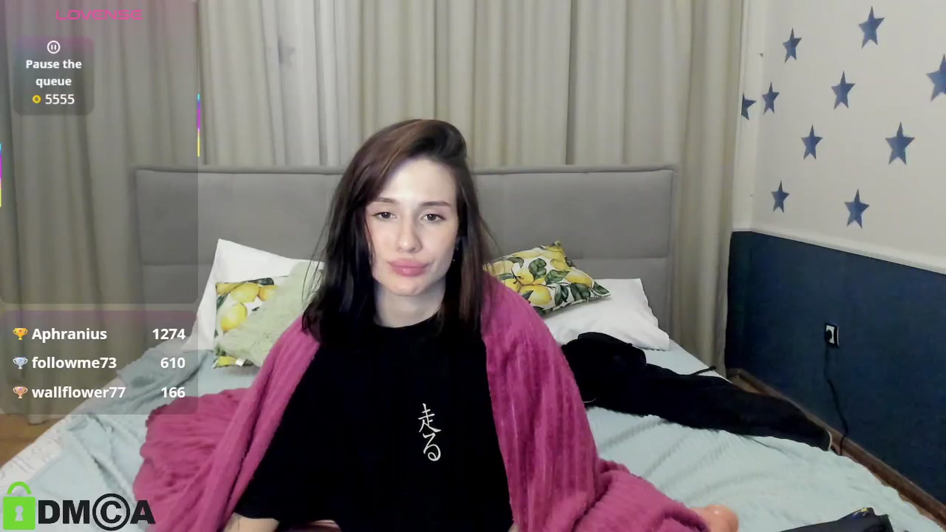 Gallery image thumbnail from LilyPoly's myfreecams stream on, 09/28/2025, 22:33 image 17 of 20
