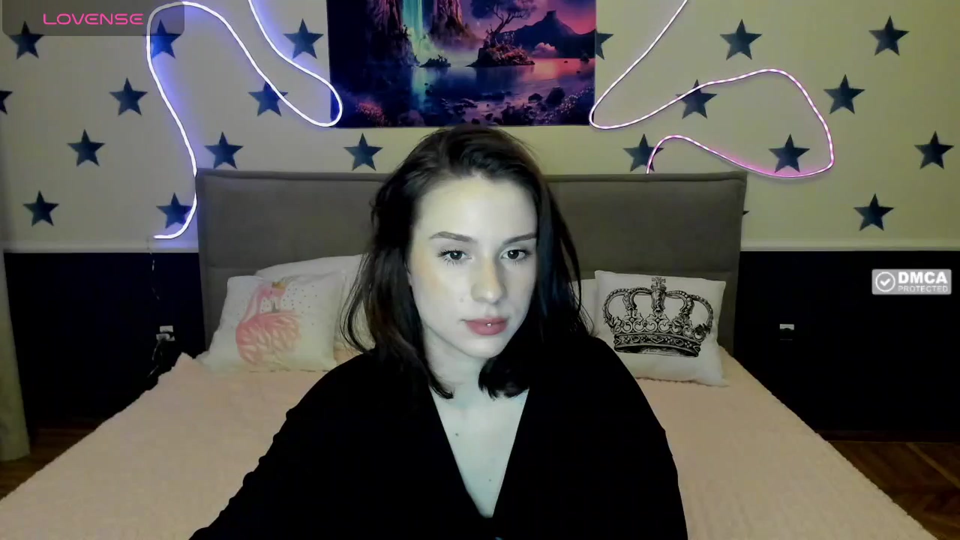 Gallery image thumbnail from LilyPoly's myfreecams stream on, 10/04/2025, 19:43 image 1 of 20