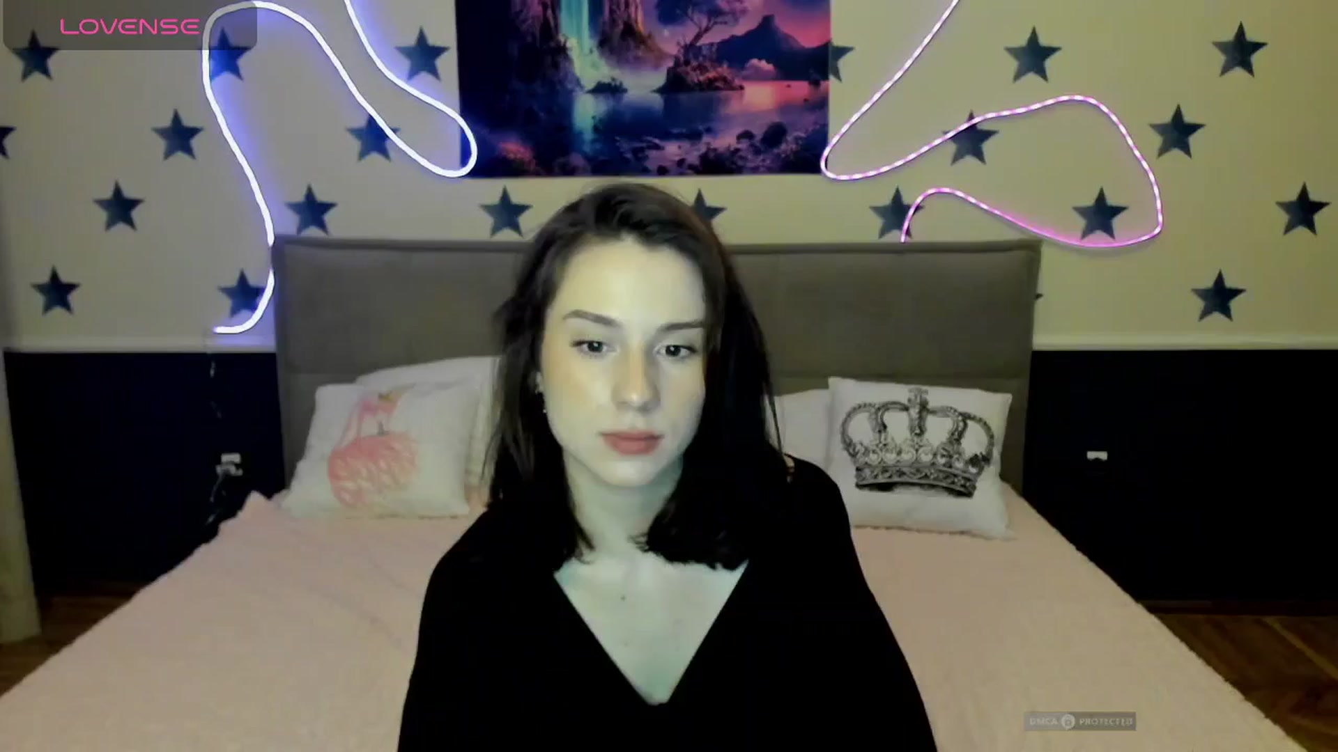 Gallery image thumbnail from LilyPoly's myfreecams stream on, 10/04/2025, 20:29 image 5 of 20