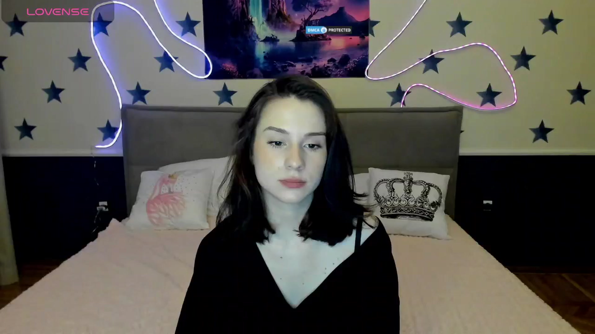 Gallery image thumbnail from LilyPoly's myfreecams stream on, 10/04/2025, 20:29 image 2 of 20