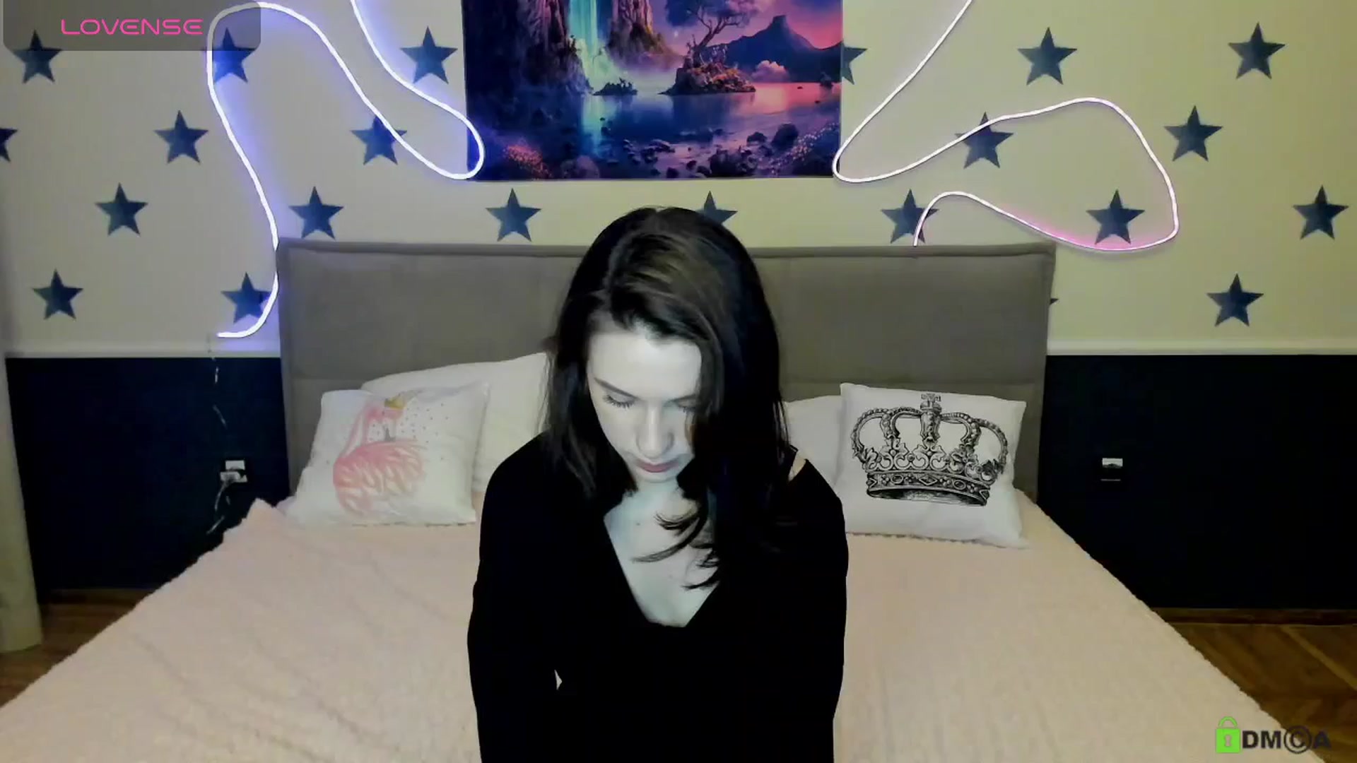 Gallery image thumbnail from LilyPoly's myfreecams stream on, 10/04/2025, 20:29 image 7 of 20