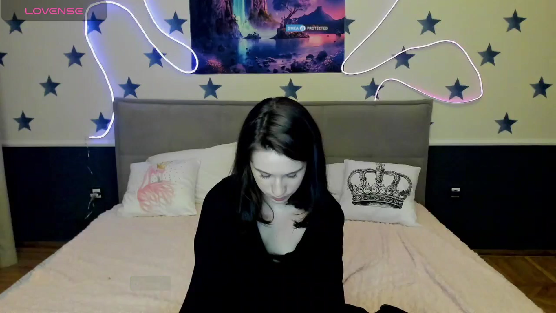 Gallery image thumbnail from LilyPoly's myfreecams stream on, 10/04/2025, 21:59 image 12 of 20