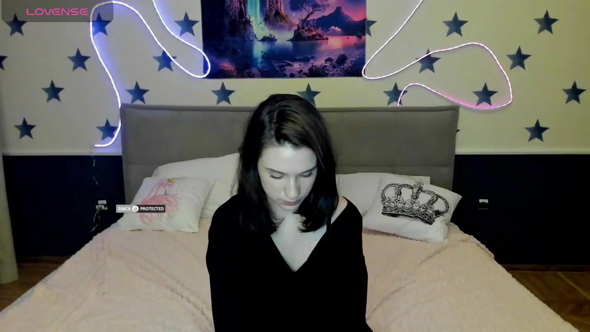 Gallery image thumbnail from LilyPoly's myfreecams stream on, 10/04/2025, 21:59 image 18 of 20