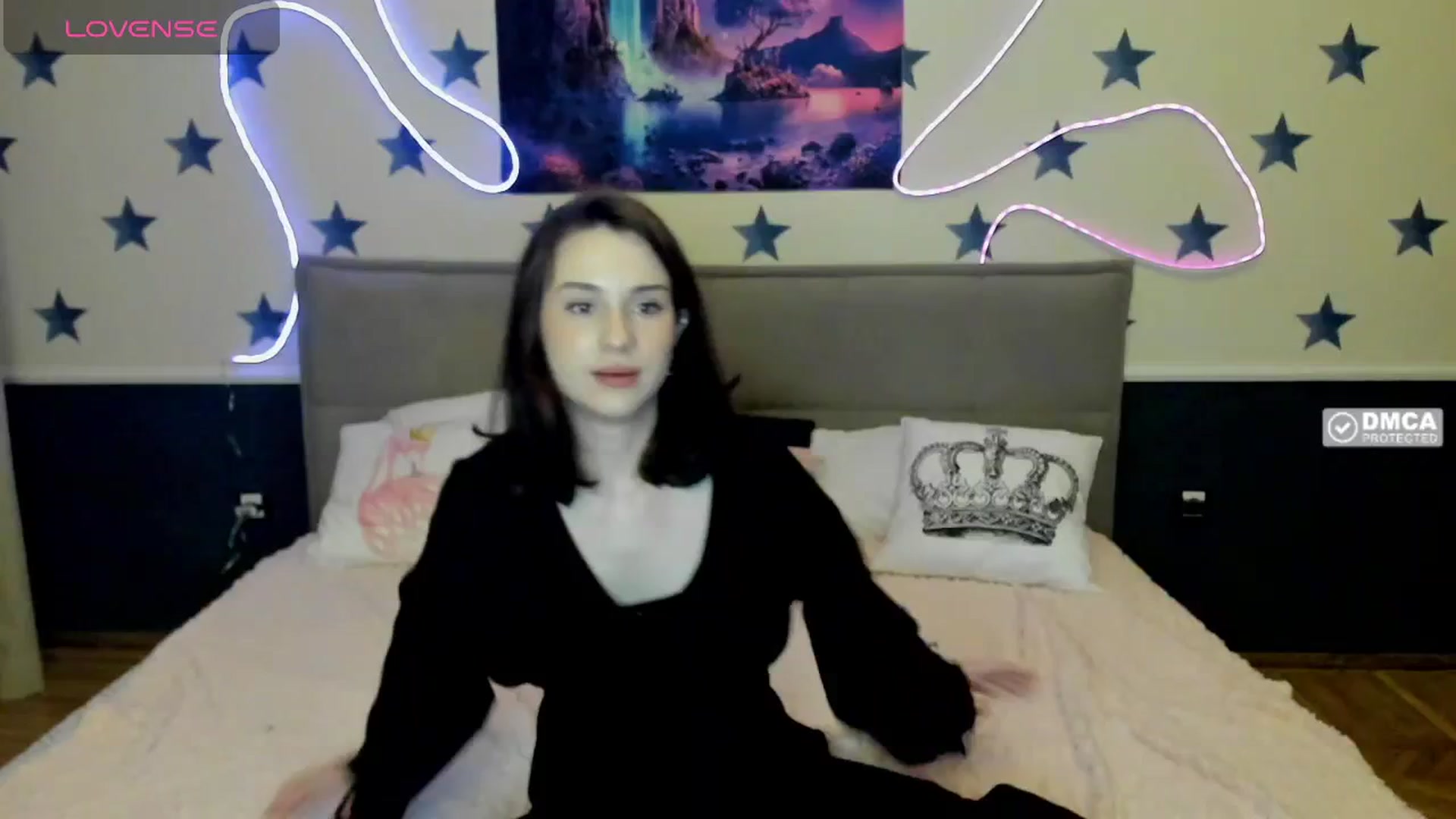 Gallery image thumbnail from LilyPoly's myfreecams stream on, 10/04/2025, 21:59 image 11 of 20