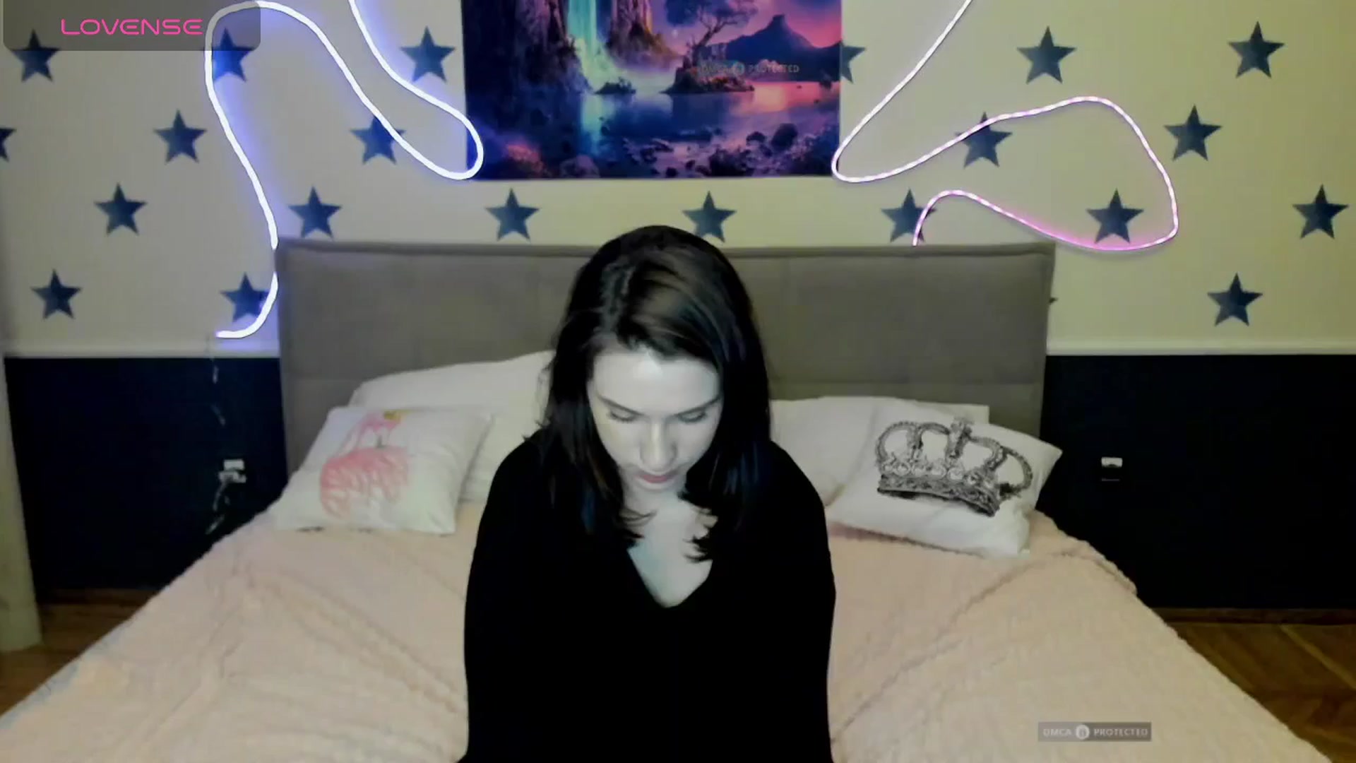 Gallery image thumbnail from LilyPoly's myfreecams stream on, 10/04/2025, 21:59 image 16 of 20
