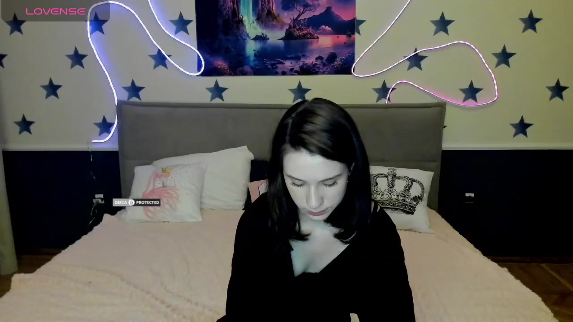 Gallery image thumbnail from LilyPoly's myfreecams stream on, 10/04/2025, 21:59 image 7 of 20