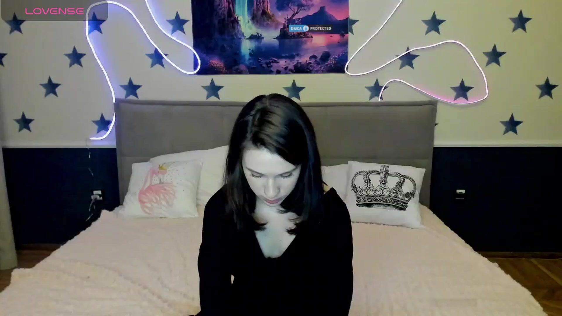 Gallery image thumbnail from LilyPoly's myfreecams stream on, 10/04/2025, 21:59 image 5 of 20