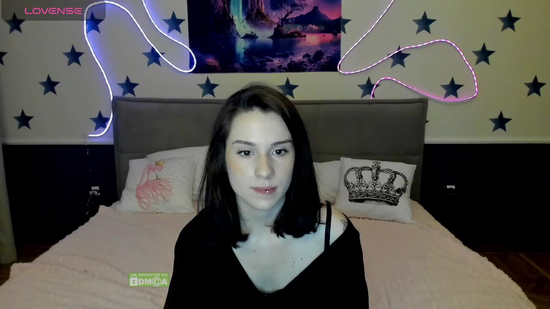 Gallery image thumbnail from LilyPoly's myfreecams stream on, 10/04/2025, 21:59 image 1 of 20