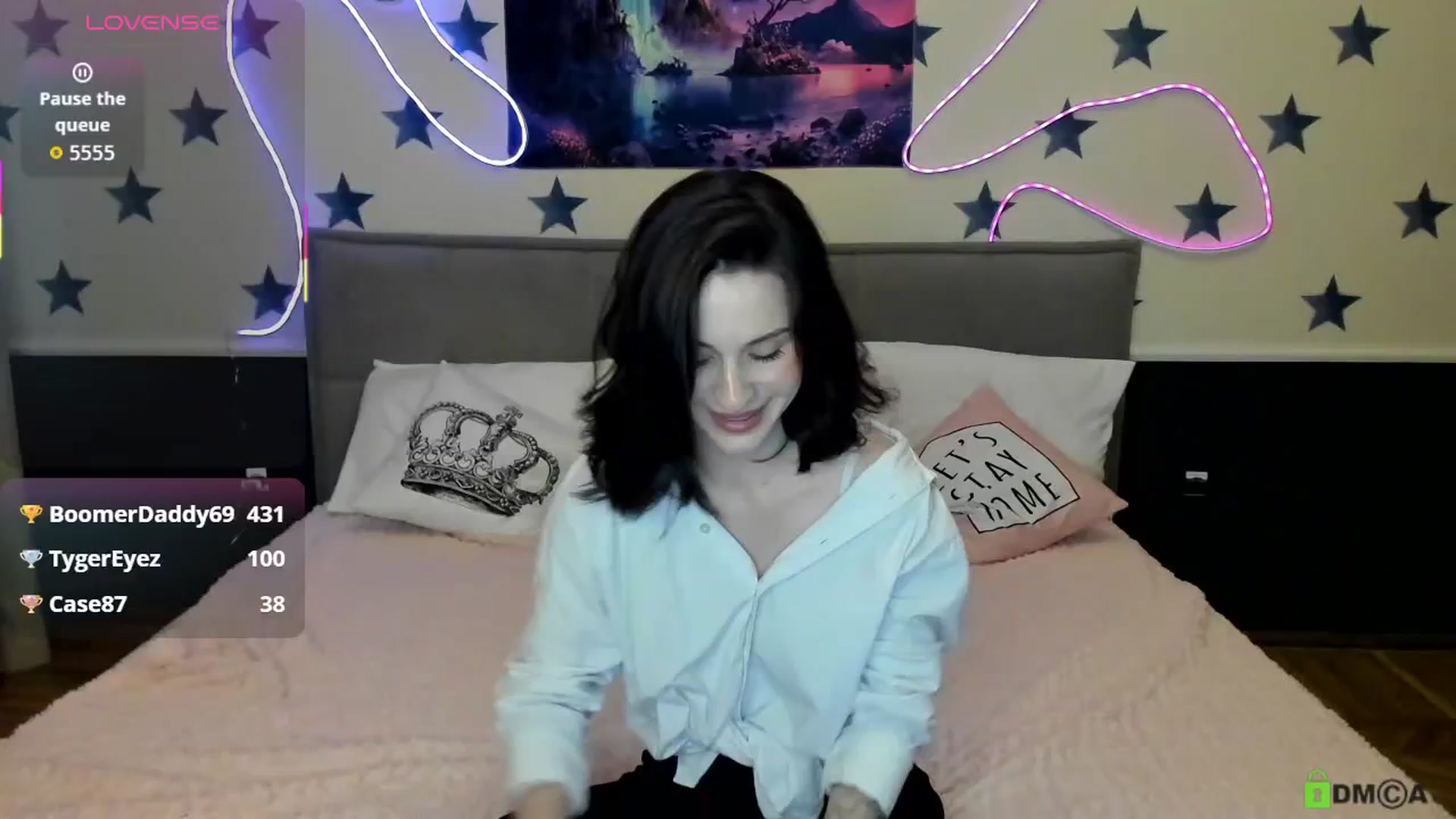 Gallery image thumbnail from LilyPoly's myfreecams stream on, 10/08/2025, 15:59 image 8 of 20