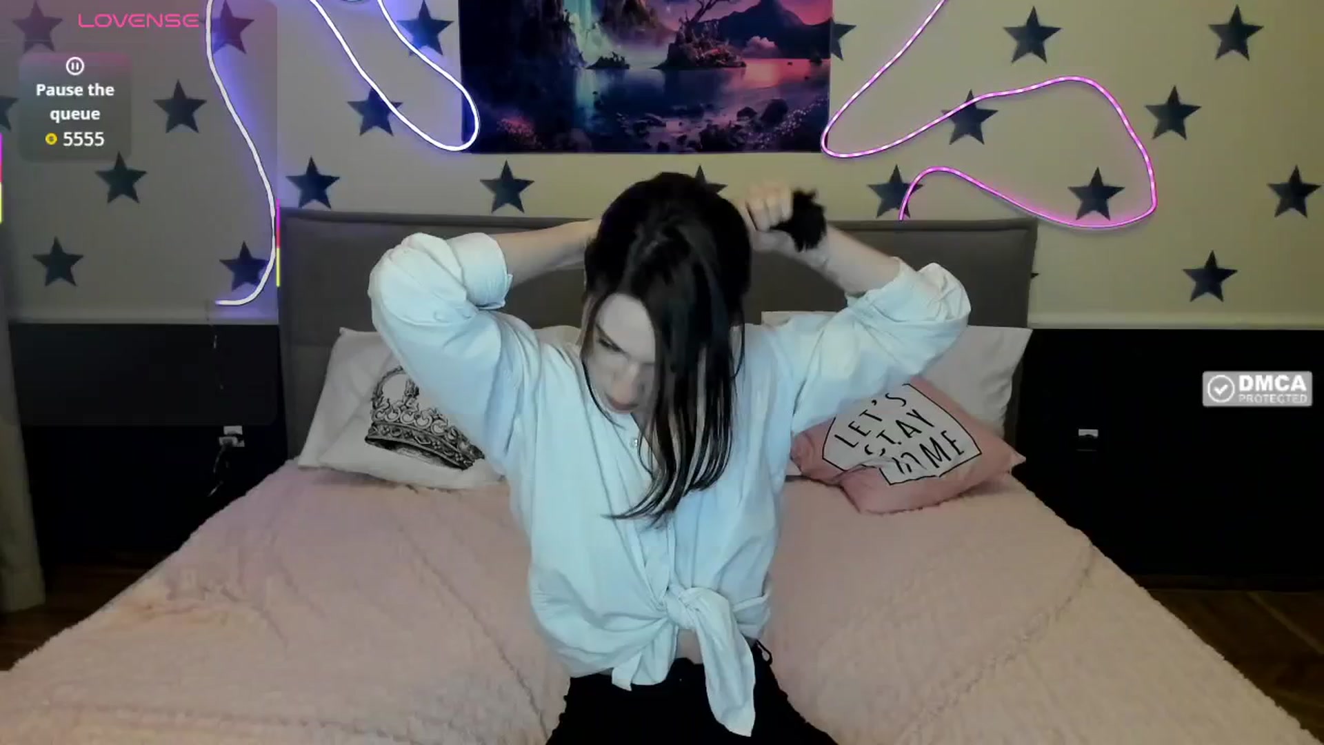 Gallery image thumbnail from LilyPoly's myfreecams stream on, 10/08/2025, 17:05 image 12 of 20