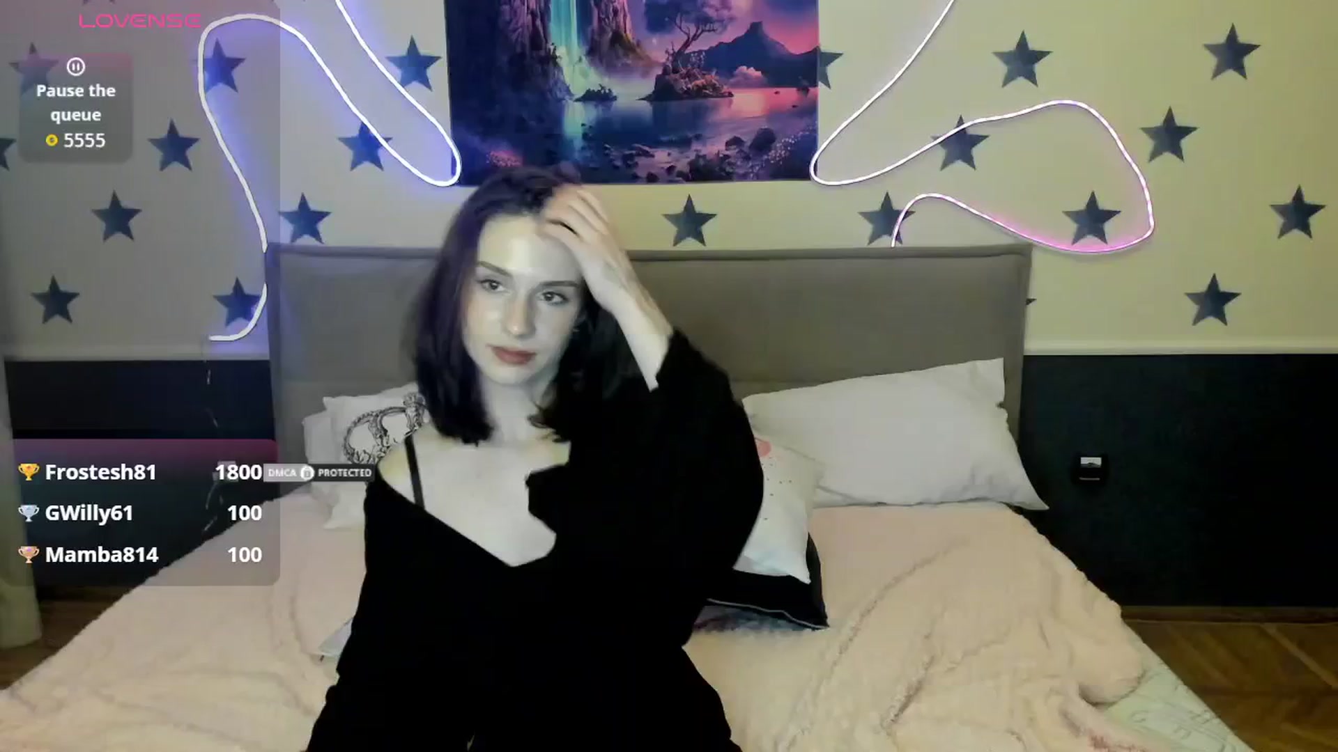 Gallery image thumbnail from LilyPoly's myfreecams stream on, 10/09/2025, 17:29 image 10 of 20