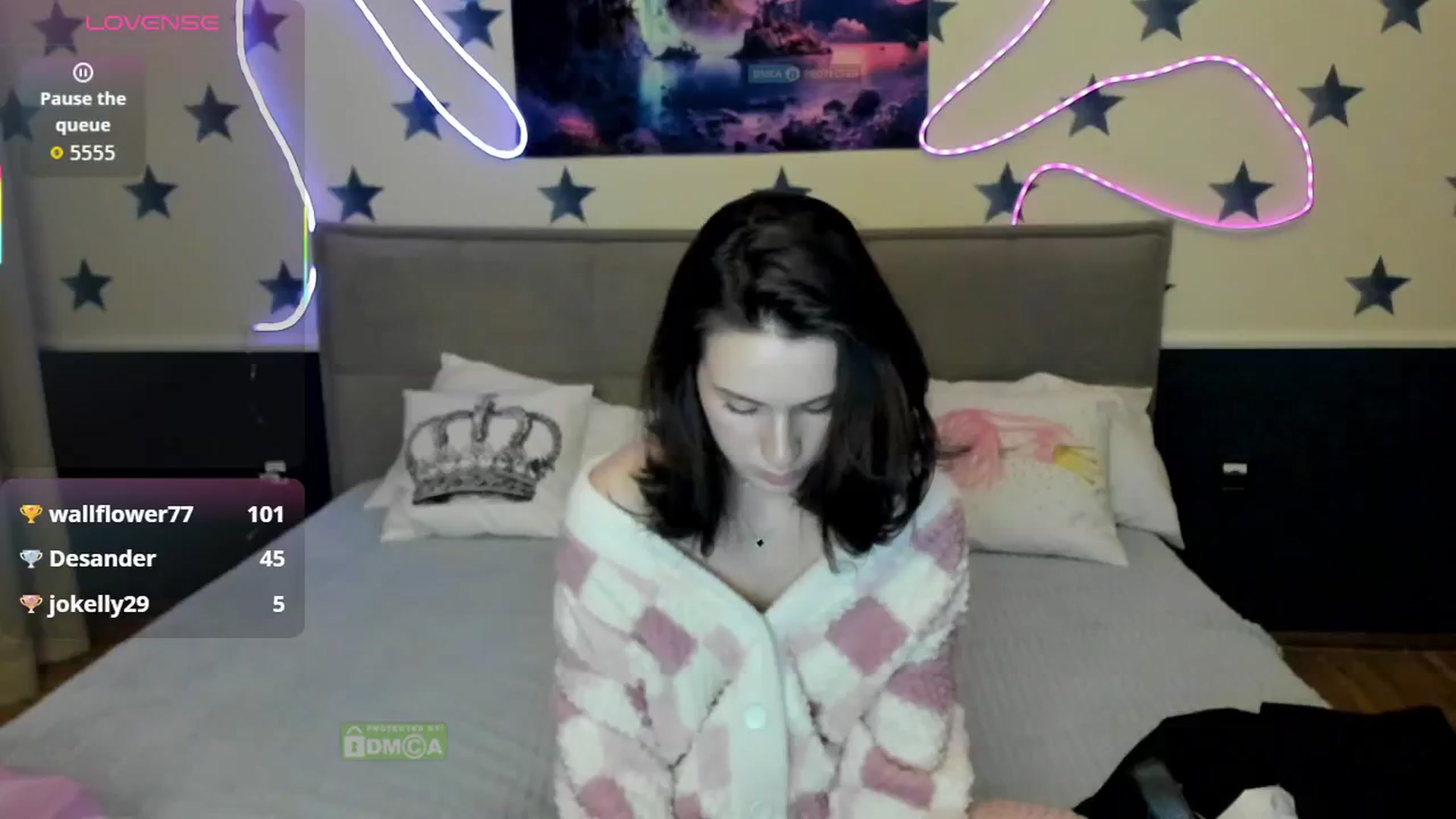 Gallery image thumbnail from LilyPoly's myfreecams stream on, 10/19/2025, 21:01 image 5 of 20
