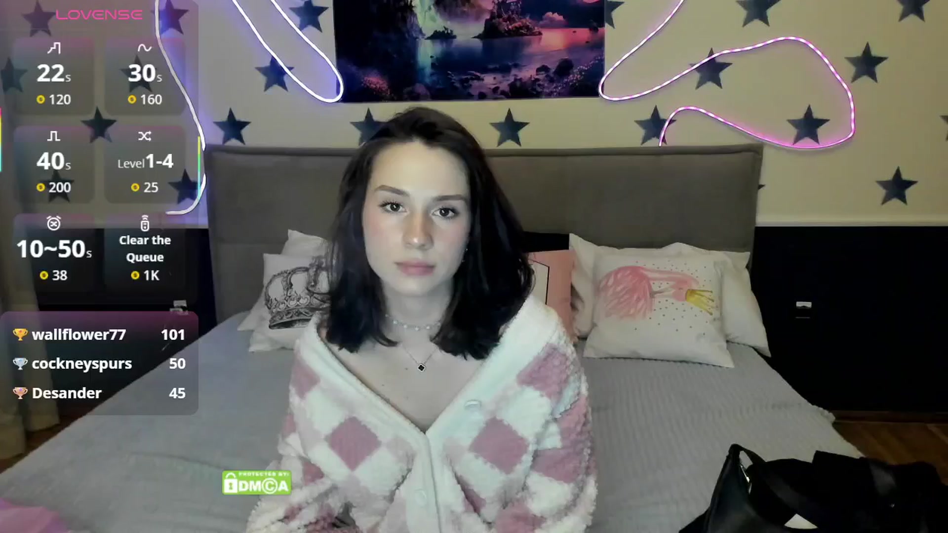 Gallery image thumbnail from LilyPoly's myfreecams stream on, 10/19/2025, 21:01 image 17 of 20
