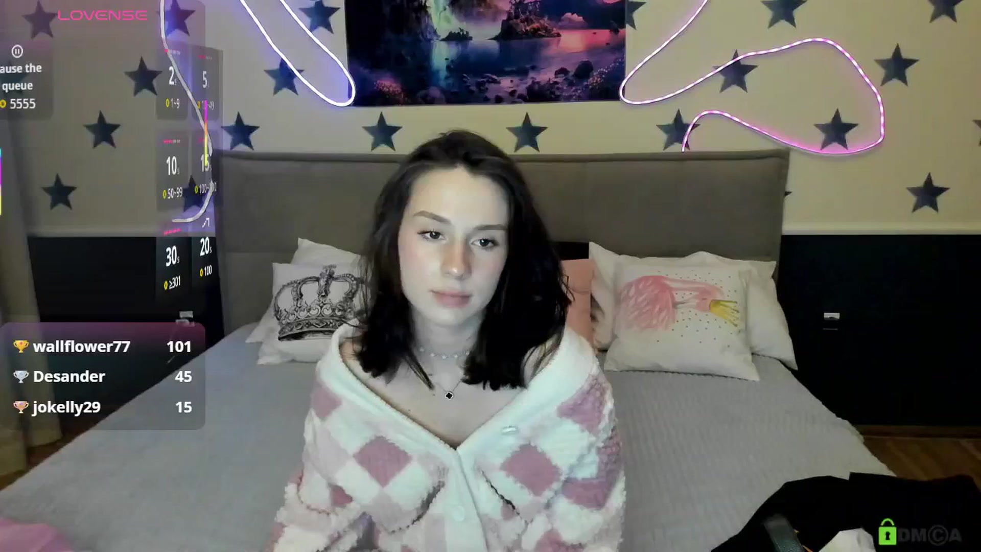 Gallery image thumbnail from LilyPoly's myfreecams stream on, 10/19/2025, 21:01 image 10 of 20