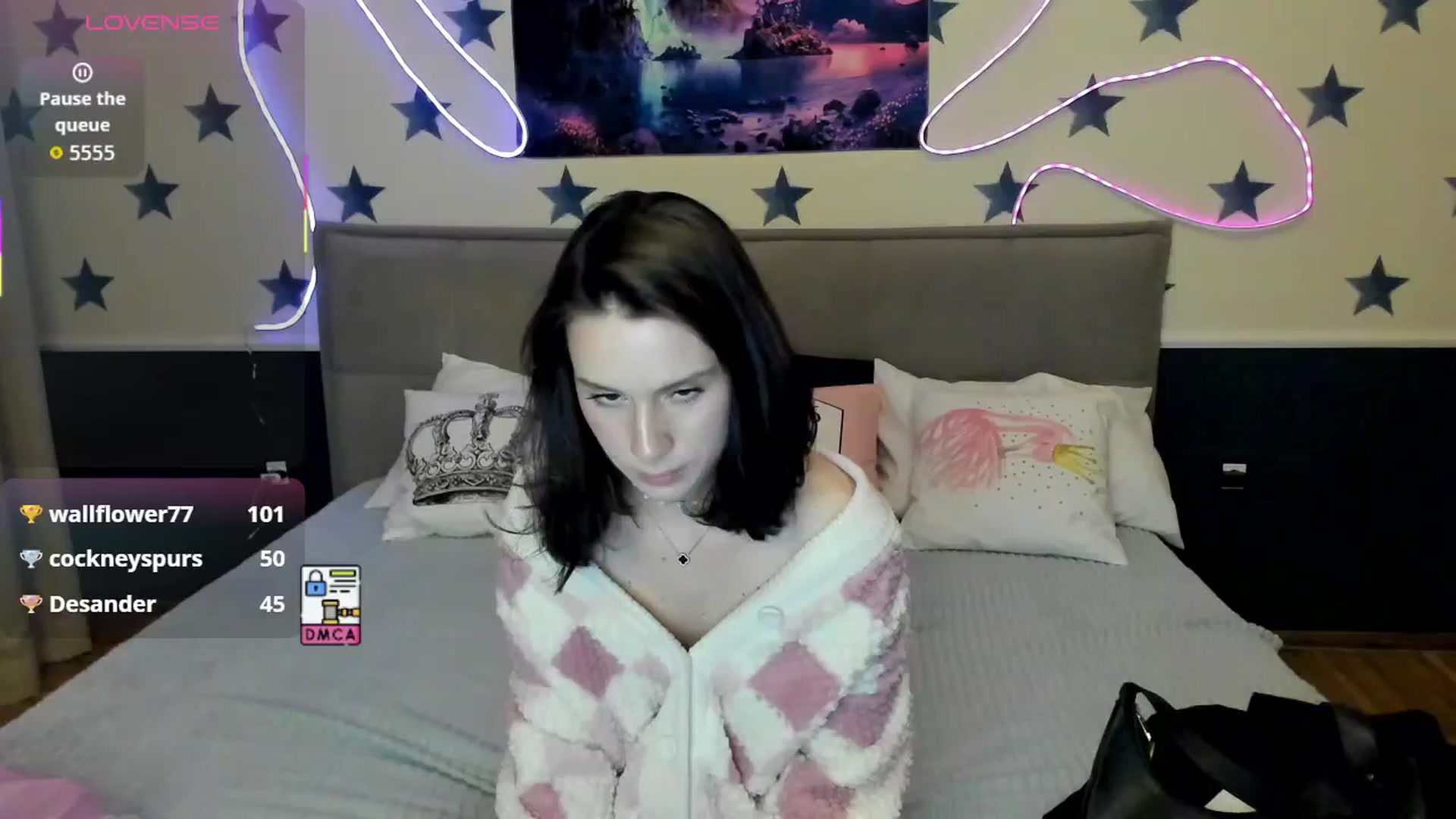 Gallery image thumbnail from LilyPoly's myfreecams stream on, 10/19/2025, 21:01 image 19 of 20