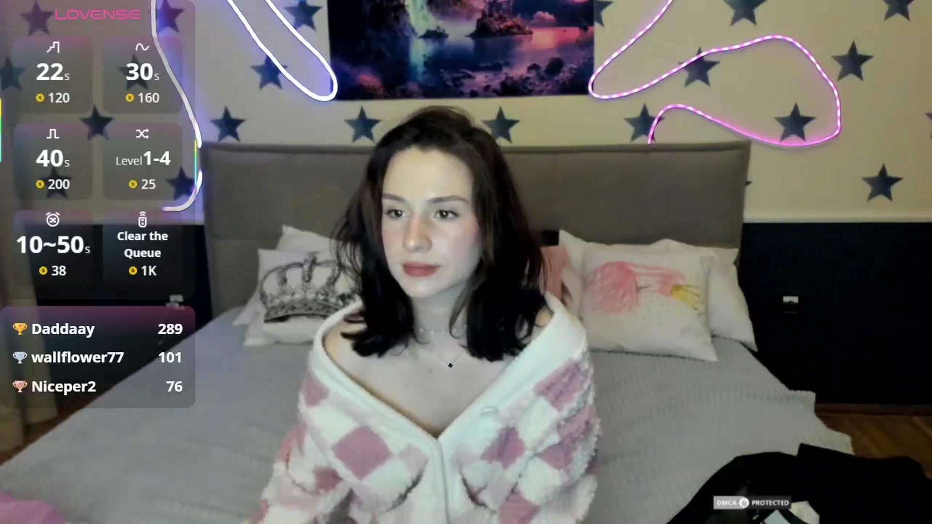 Gallery image thumbnail from LilyPoly's myfreecams stream on, 10/19/2025, 21:52 image 12 of 20