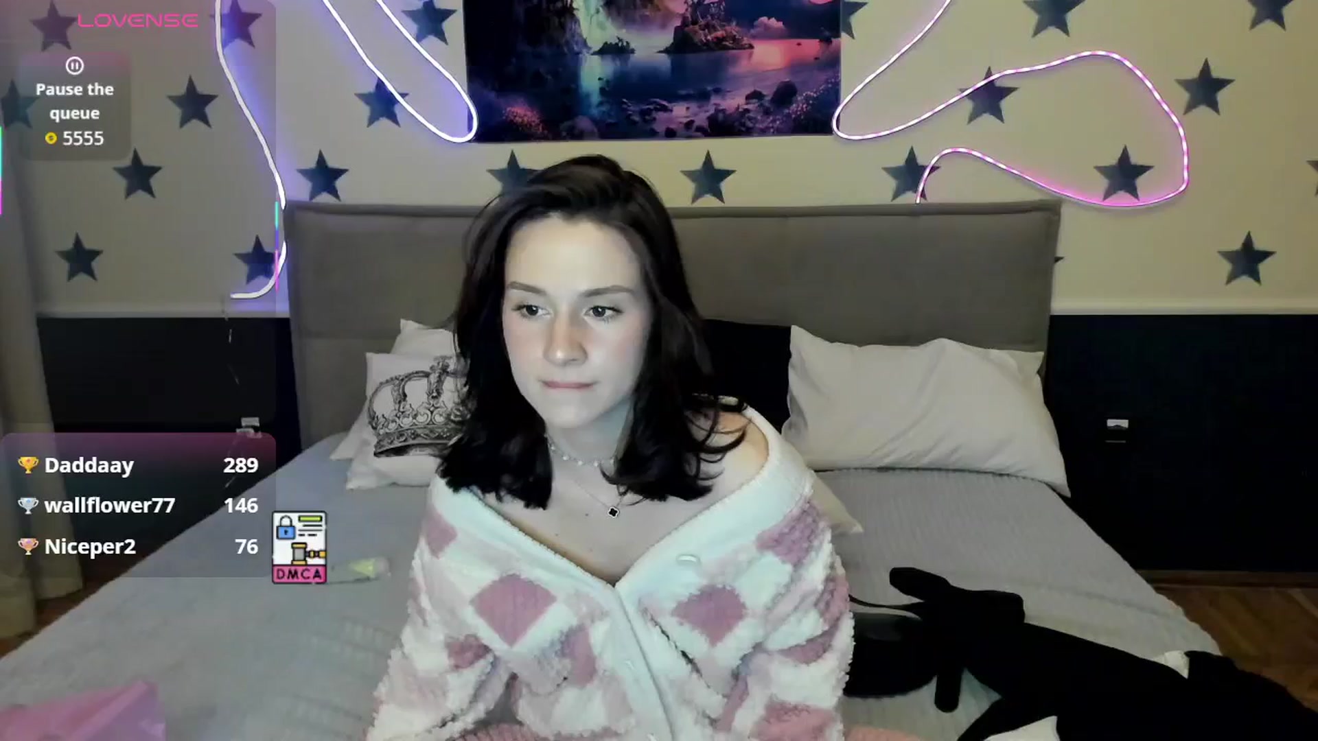 Gallery image thumbnail from LilyPoly's myfreecams stream on, 10/19/2025, 22:25 image 1 of 20