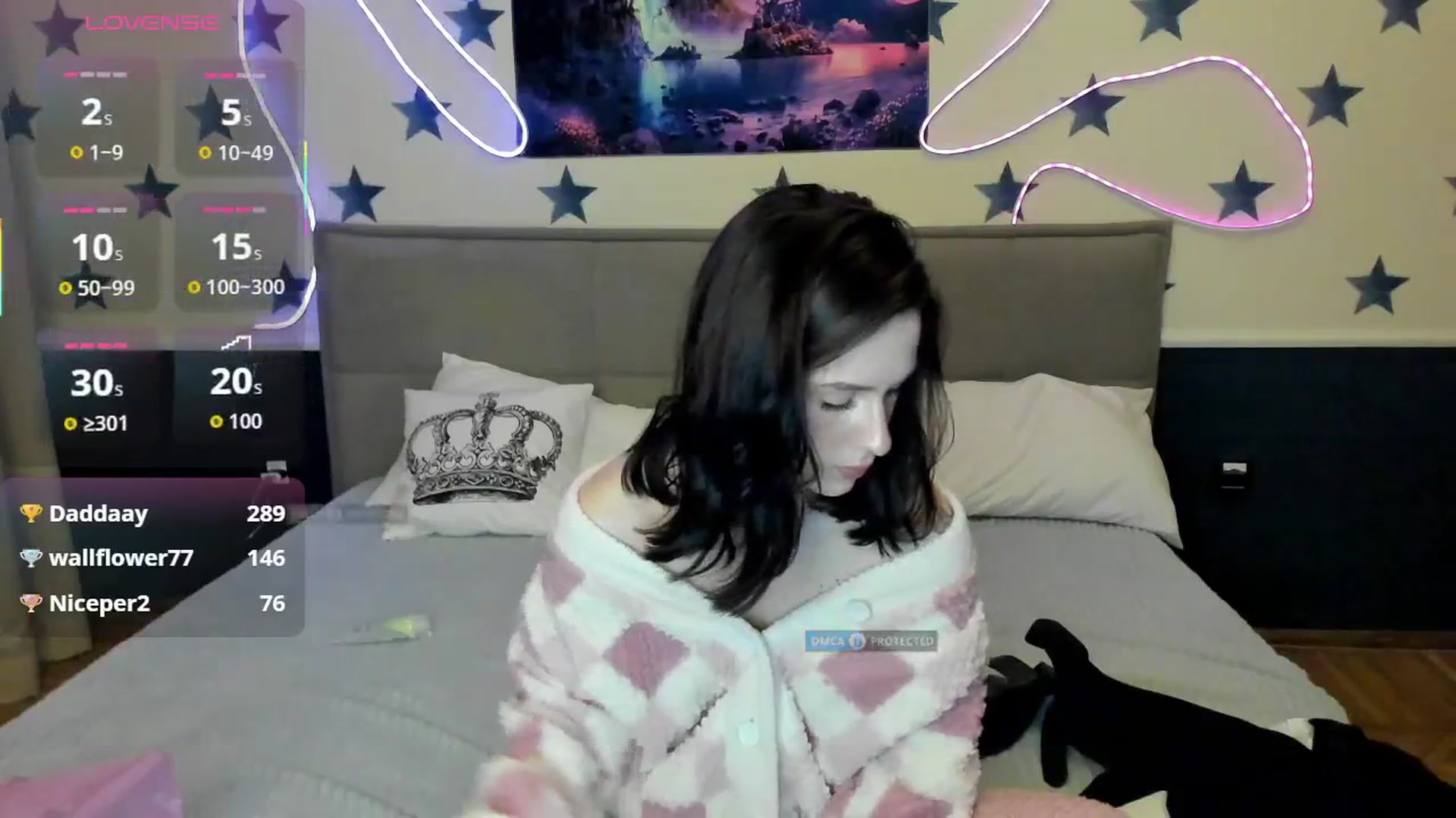 Gallery image thumbnail from LilyPoly's myfreecams stream on, 10/19/2025, 22:25 image 13 of 20
