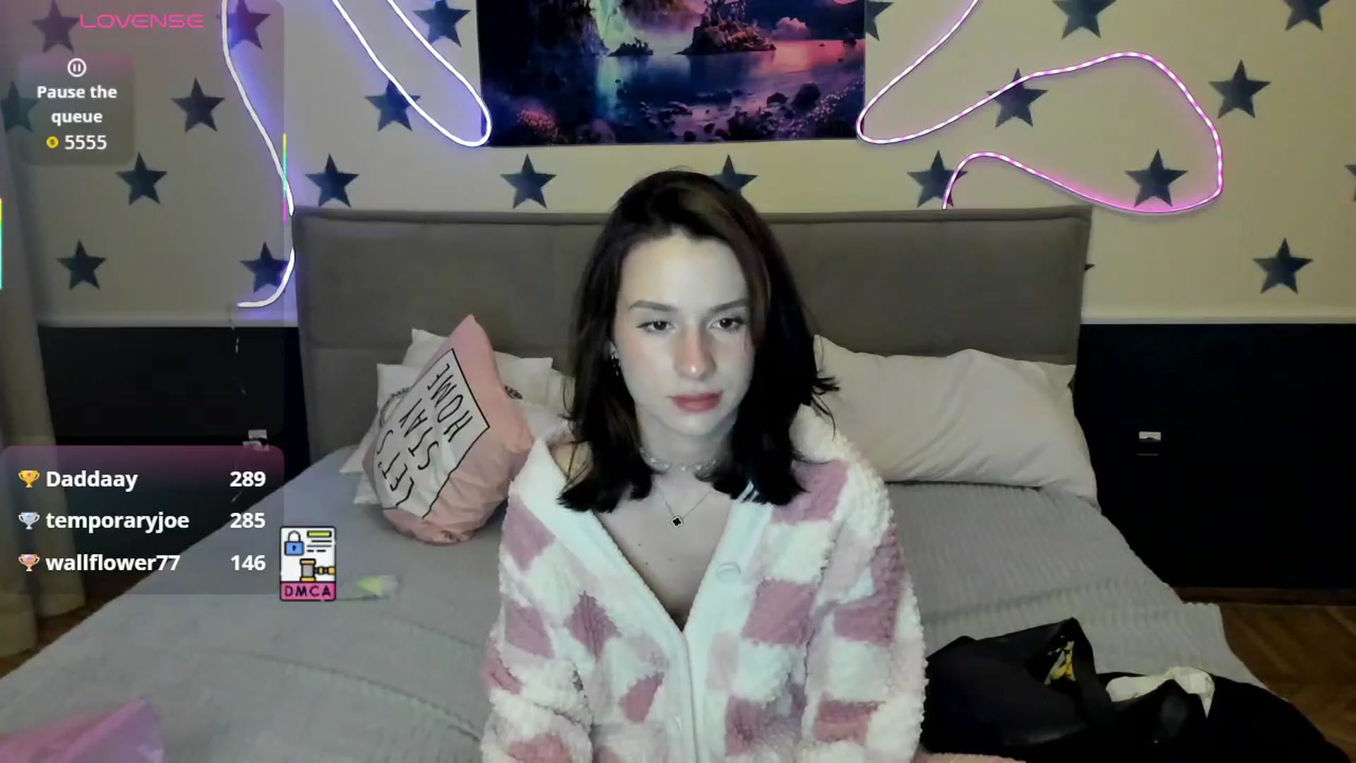 Gallery image thumbnail from LilyPoly's myfreecams stream on, 10/20/2025, 01:53 image 17 of 20