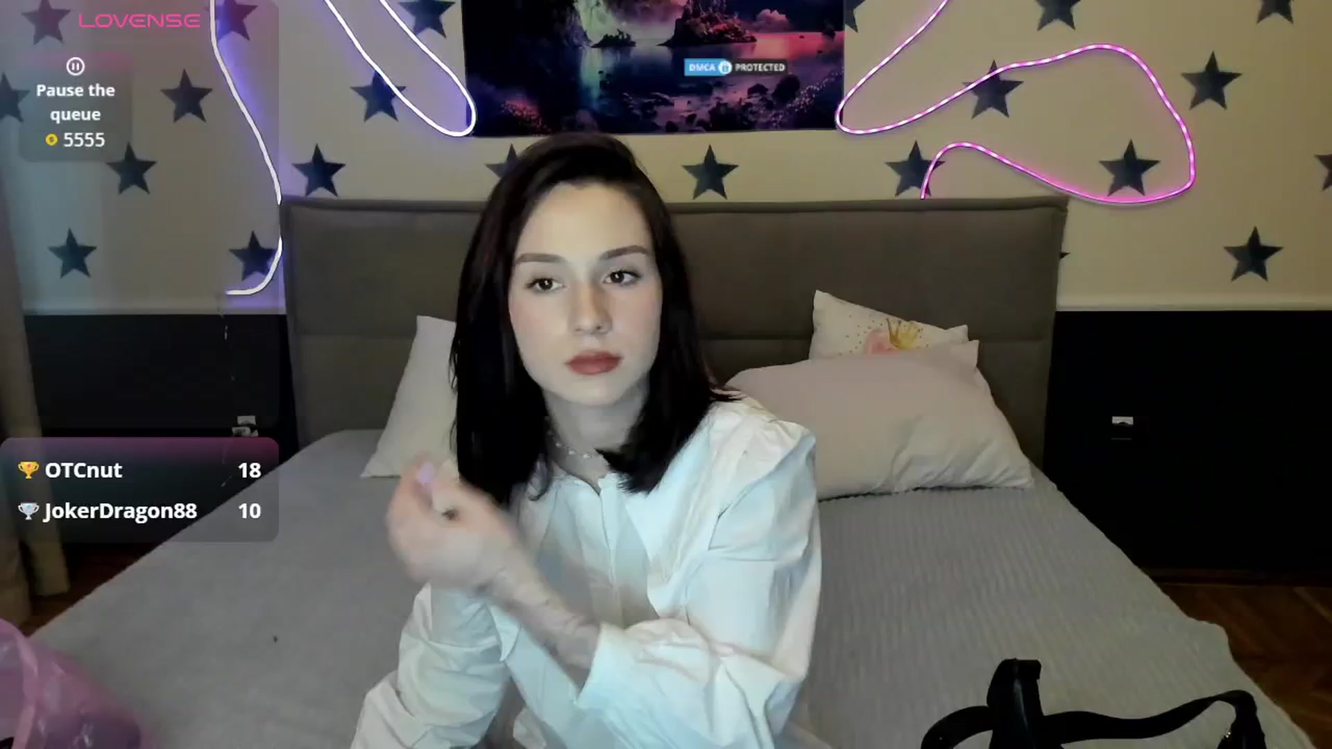 Gallery image thumbnail from LilyPoly's myfreecams stream on, 10/22/2025, 14:27 image 13 of 20