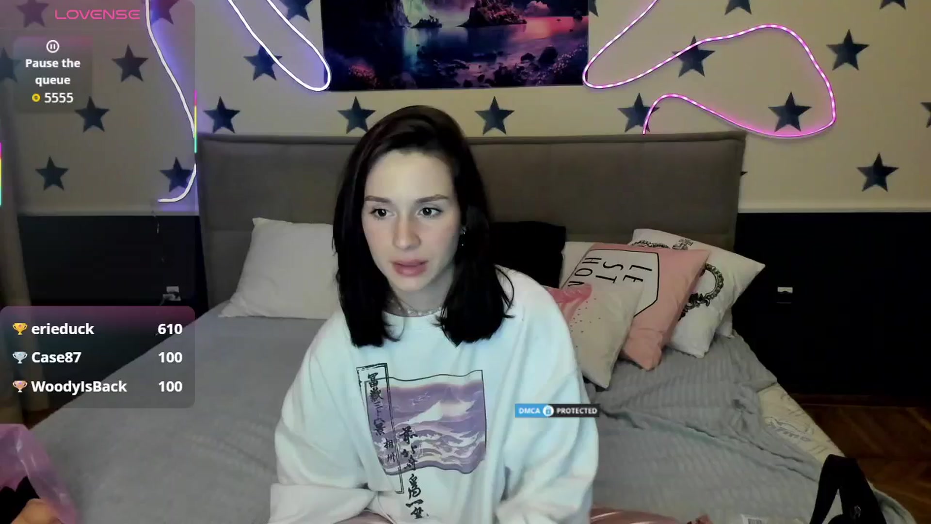 Gallery image thumbnail from LilyPoly's myfreecams stream on, 10/25/2025, 22:11 image 14 of 20