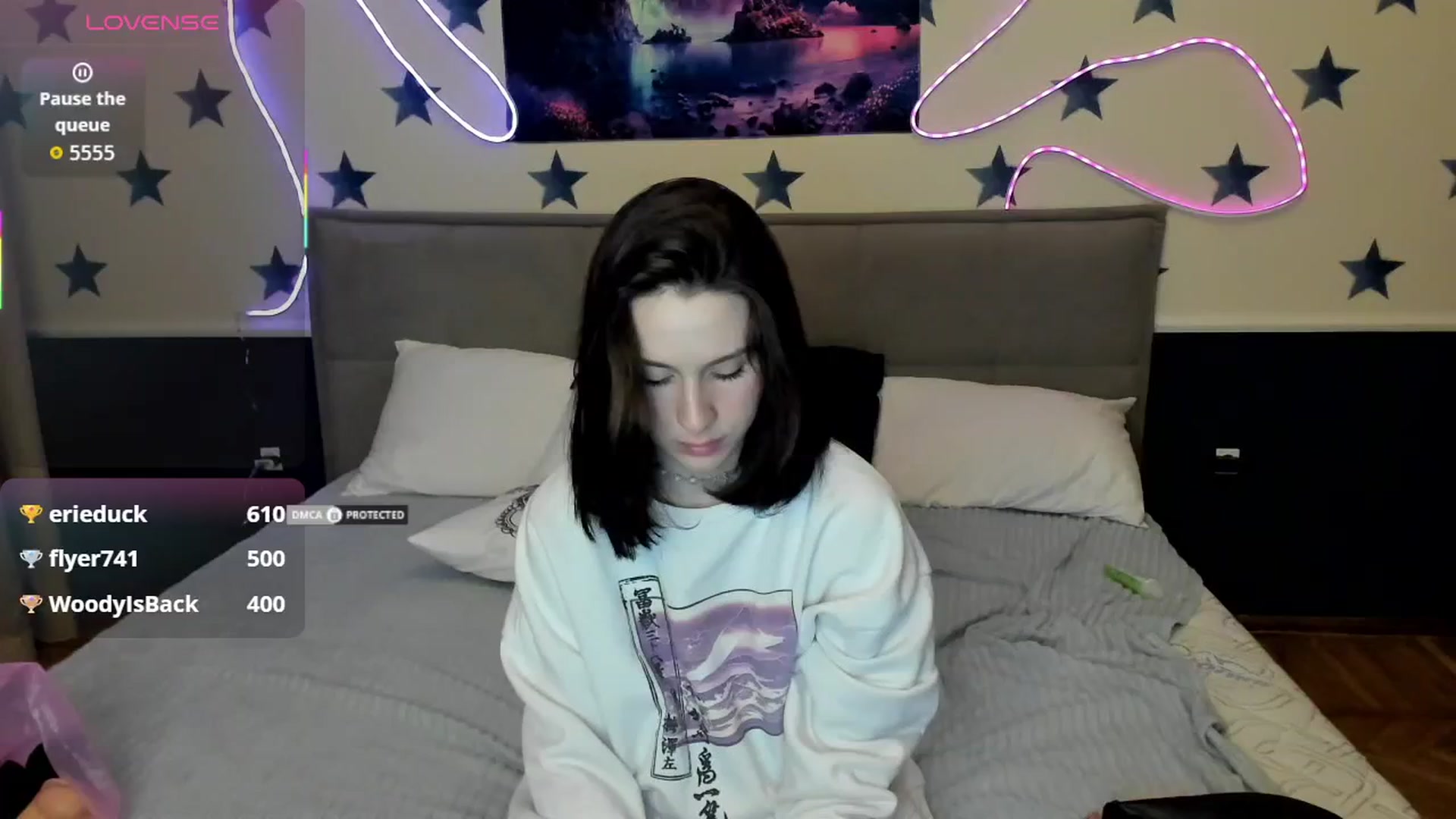 Gallery image thumbnail from LilyPoly's myfreecams stream on, 10/26/2025, 01:03 image 10 of 20