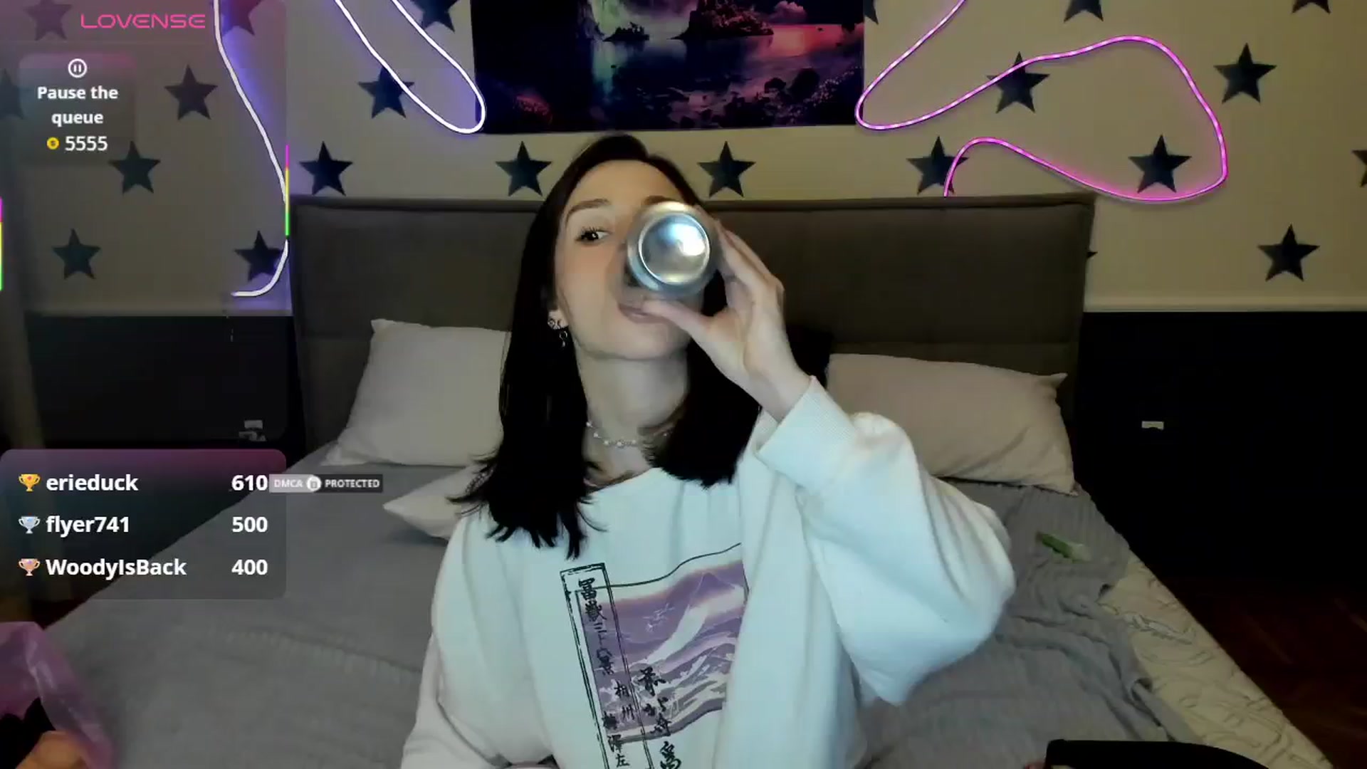 Gallery image thumbnail from LilyPoly's myfreecams stream on, 10/26/2025, 01:03 image 2 of 20