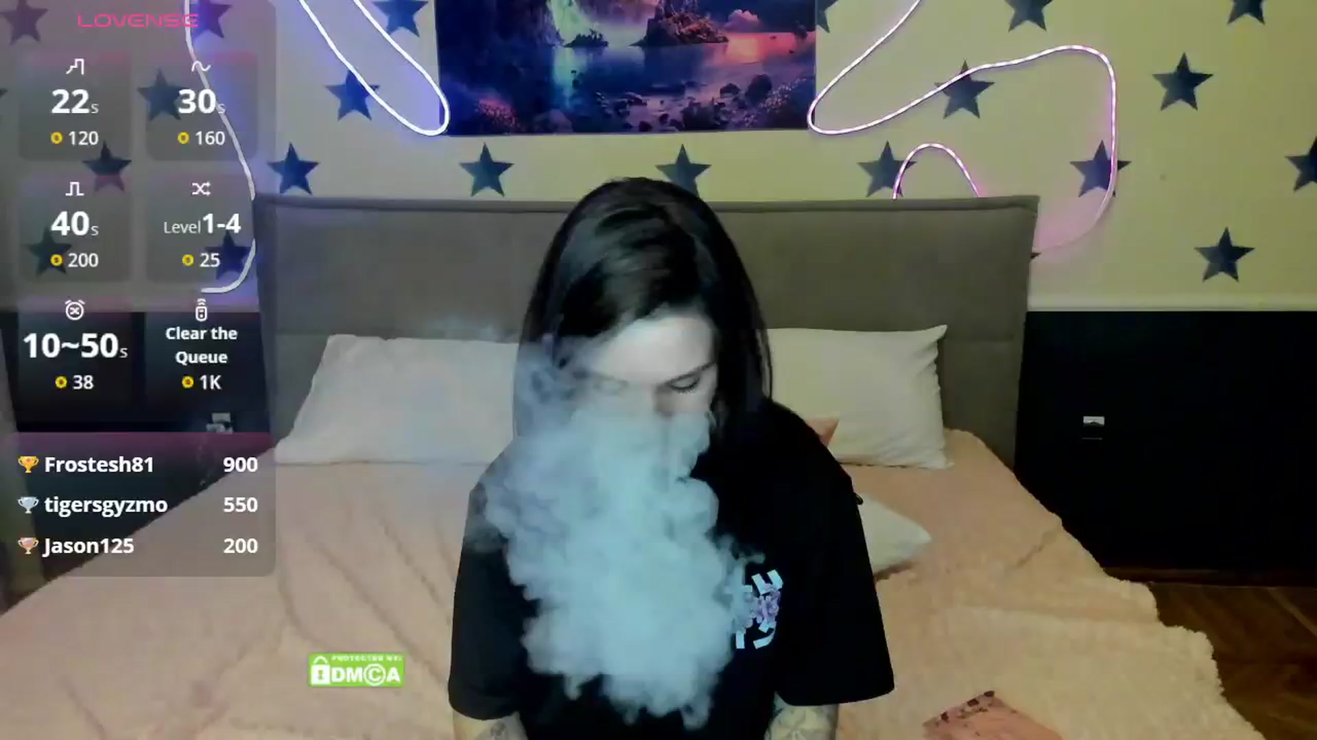 Gallery image thumbnail from LilyPoly's myfreecams stream on, 10/27/2025, 24:38 image 1 of 20