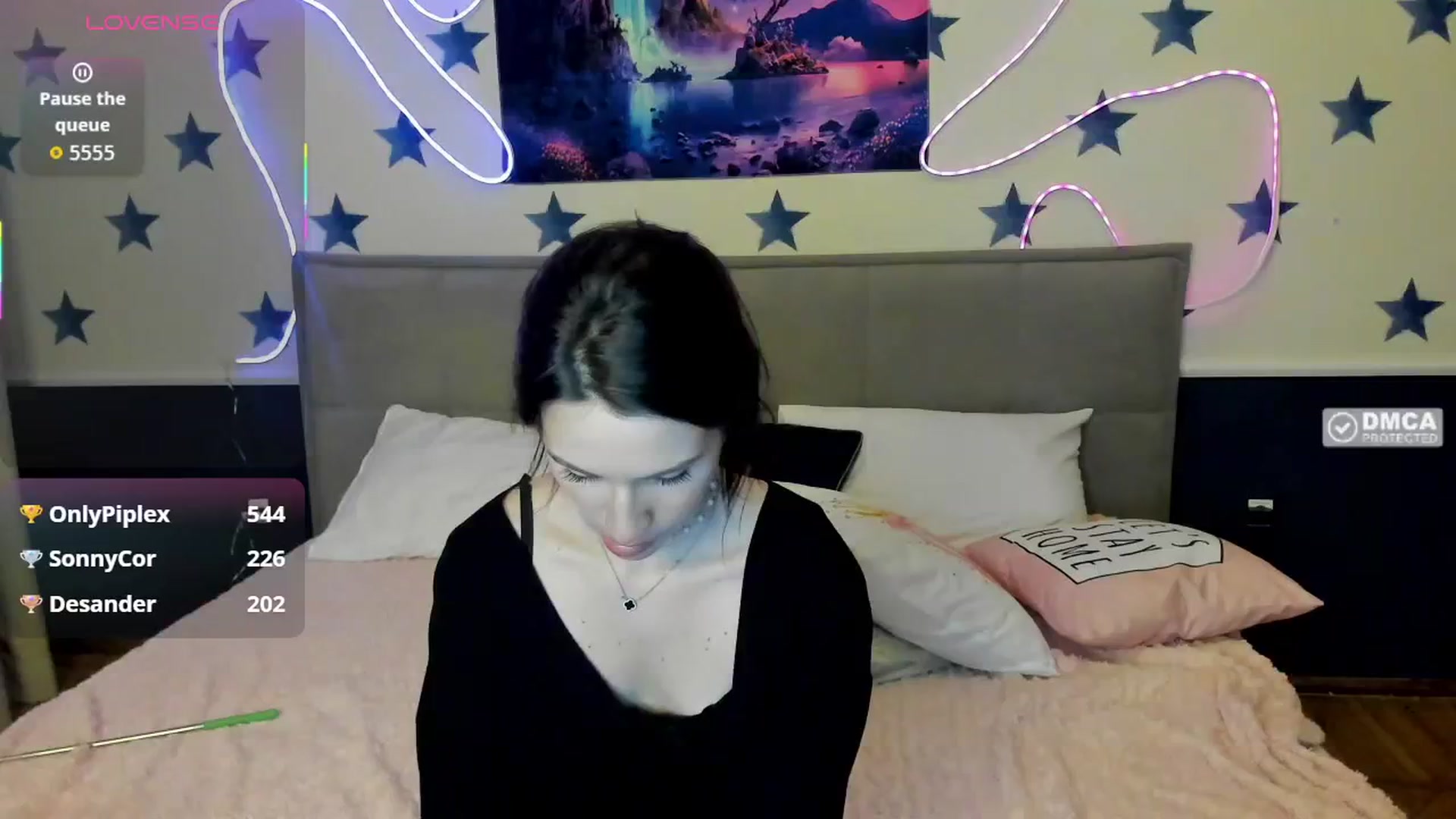 Gallery image thumbnail from LilyPoly's myfreecams stream on, 10/29/2025, 17:56 image 4 of 20