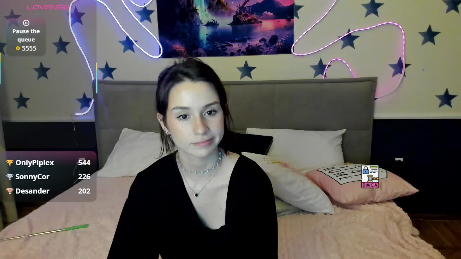 Gallery image thumbnail from LilyPoly's myfreecams stream on, 10/29/2025, 17:56 image 2 of 20