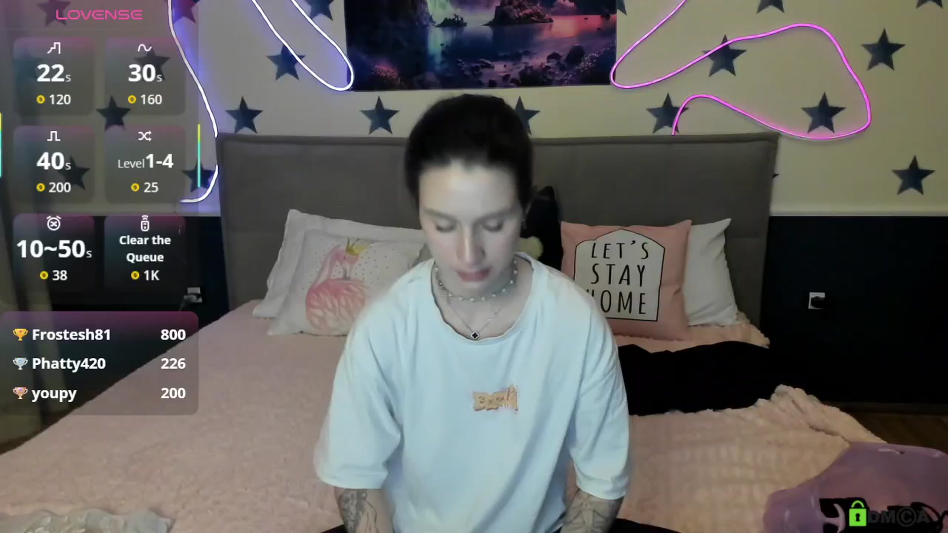Gallery image thumbnail from LilyPoly's myfreecams stream on, 10/30/2025, 17:39 image 6 of 20