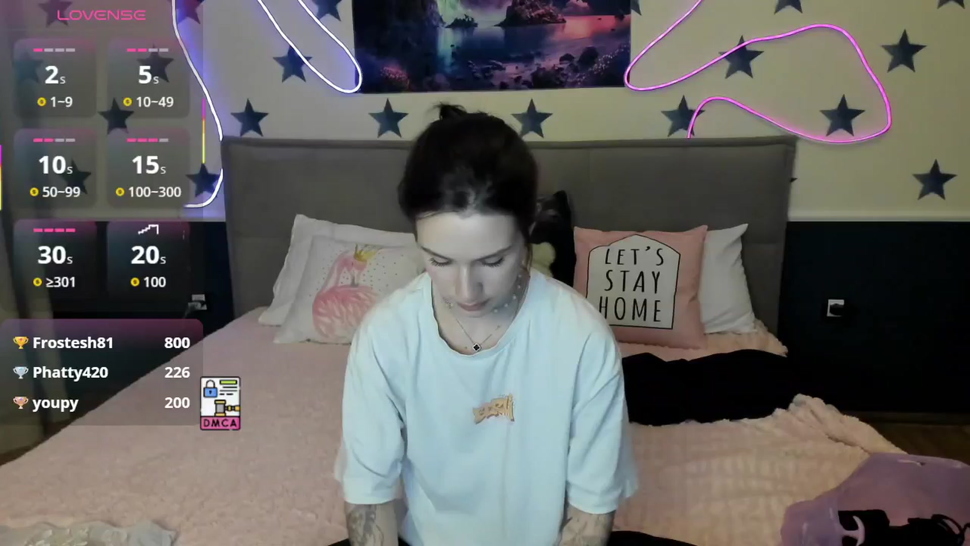 Gallery image thumbnail from LilyPoly's myfreecams stream on, 10/30/2025, 17:39 image 13 of 20