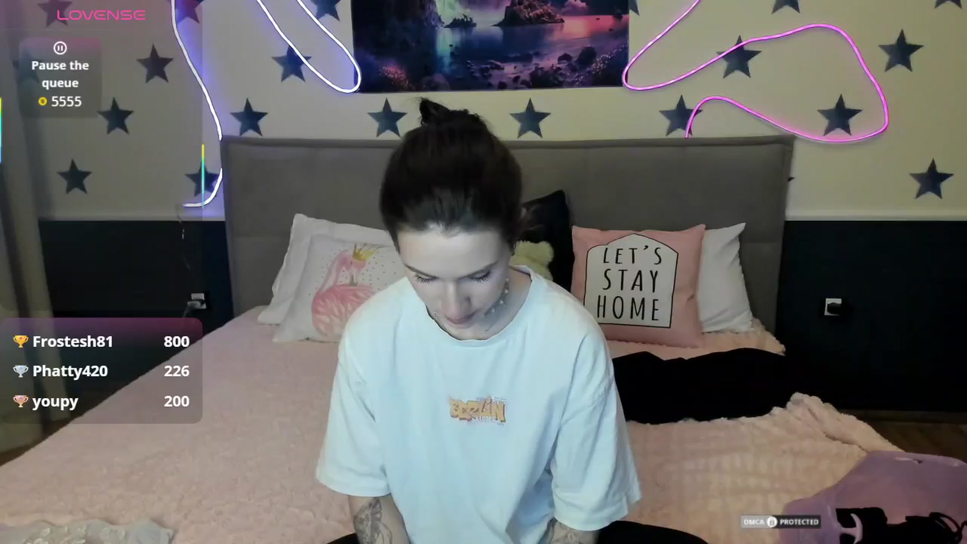 Gallery image thumbnail from LilyPoly's myfreecams stream on, 10/30/2025, 17:39 image 1 of 20